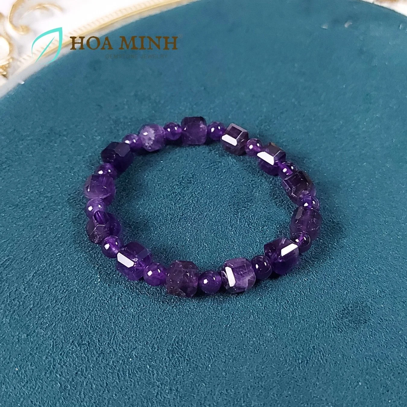 4-vong-tay-da-thach-anh-tim-amethyst-tu-nhien-size-8-li-kieu-hat-vuong-cat-giac-lap-lanh-phoi-vien-tron-thach-anh-tim-hoa-minh-gem.jpg