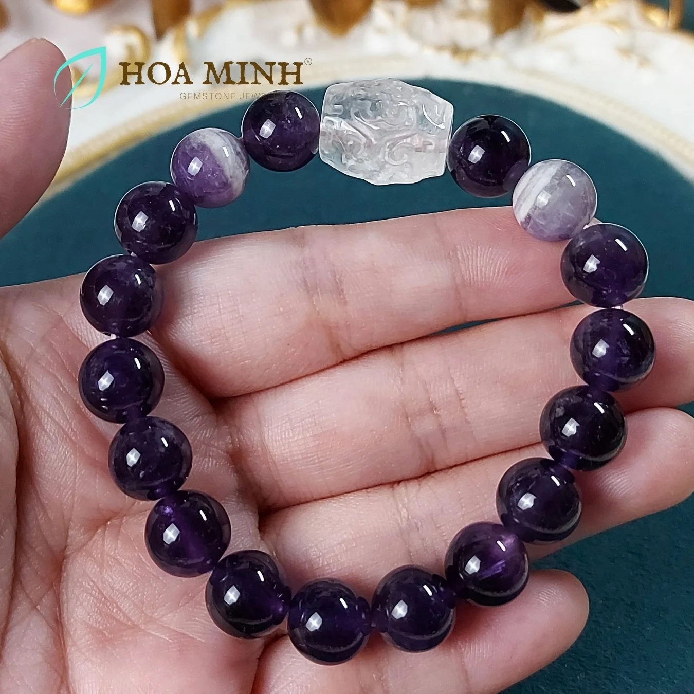 3-vong-tay-da-thach-anh-tim-amethyst-tu-nhien-size-hat-10-li-phoi-lu-thong-thach-anh-trang-cham-van-may-hoa-minh-gem.jpg