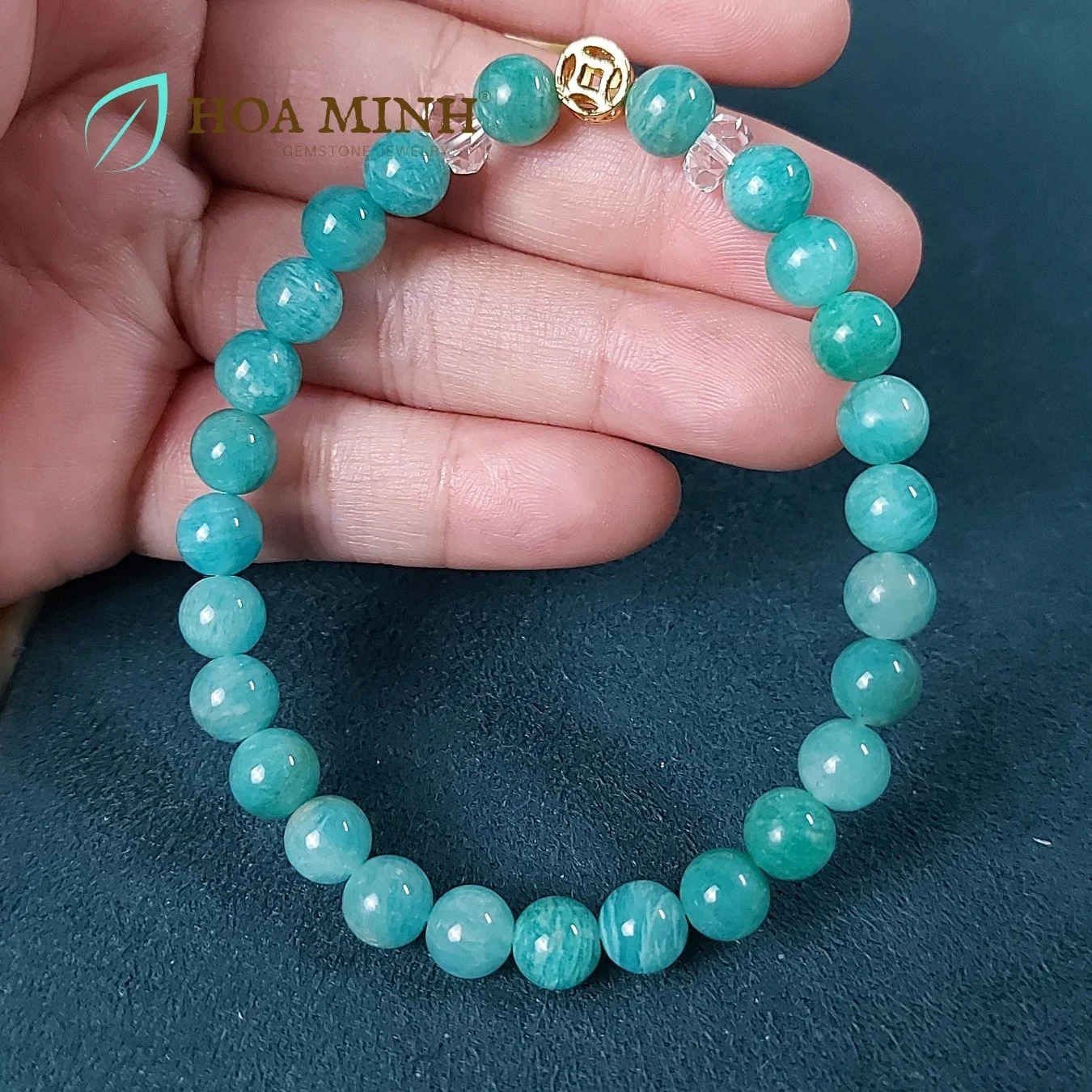 2-vong-tay-da-amazonite-thien-thanh-size-hat-6-8-li-phoi-charm-kim-tien-banh-xe-thach-anh-trang-cat-giac-hop-menh-thuy-moc-hoa-minh-gem.jpg