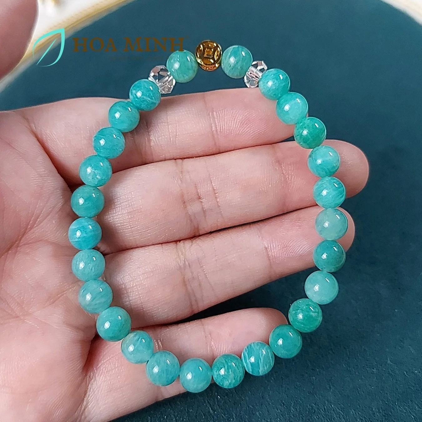 7-vong-tay-da-amazonite-thien-thanh-size-hat-6-8-li-phoi-charm-kim-tien-banh-xe-thach-anh-trang-cat-giac-hop-menh-thuy-moc-hoa-minh-gem.jpg