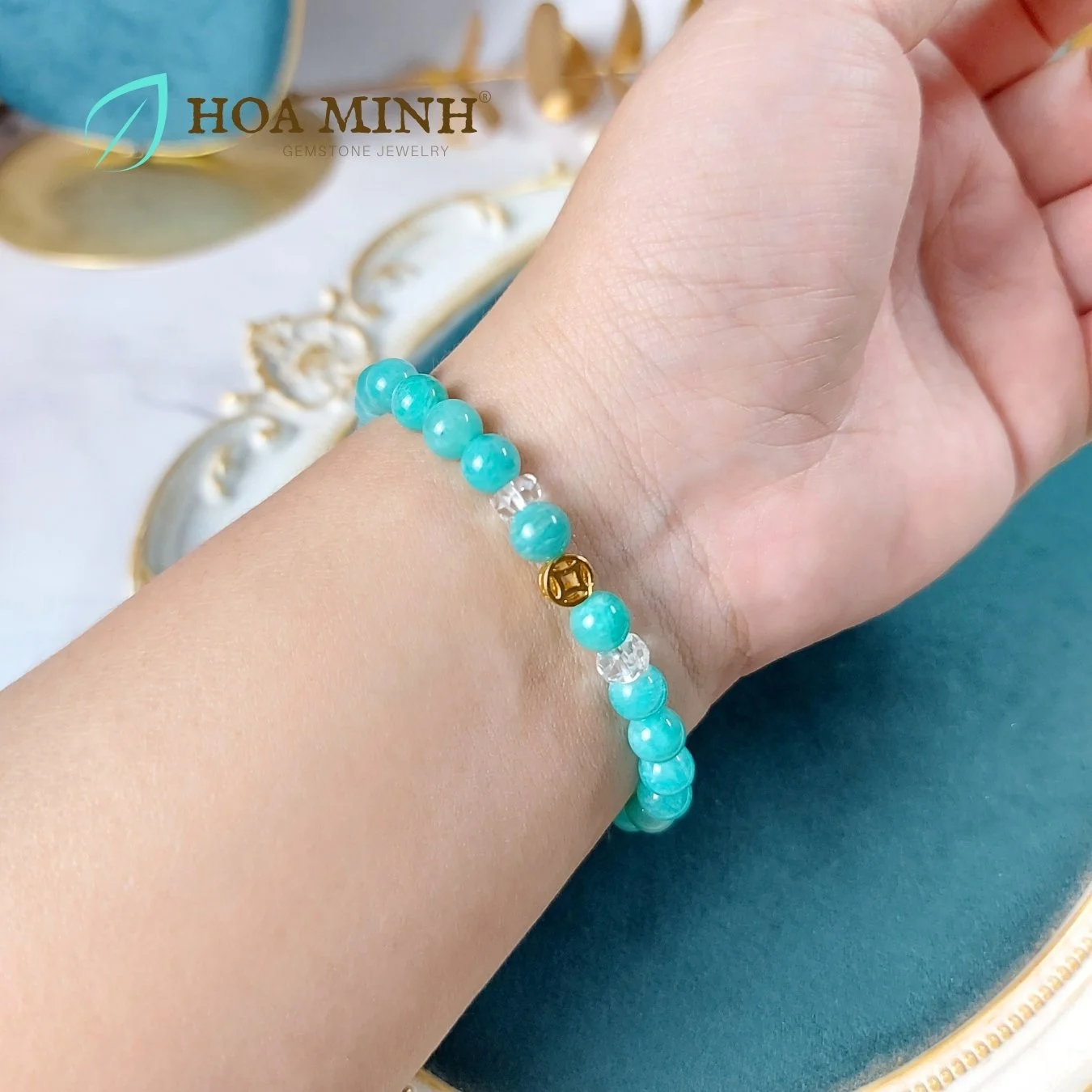 9-vong-tay-da-amazonite-thien-thanh-size-hat-6-8-li-phoi-charm-kim-tien-banh-xe-thach-anh-trang-cat-giac-hop-menh-thuy-moc-hoa-minh-gem.jpg