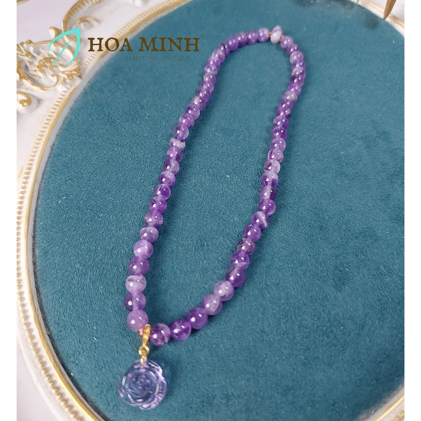 2-vong-tay-quan-2-da-thach-anh-tim-amethyst-tu-nhien-size-hat-6-li-phoi-charm-hoa-hong-banh-xe-thach-anh-tim-thoi-trang-co-dien-hoa-minh-gem.jpg