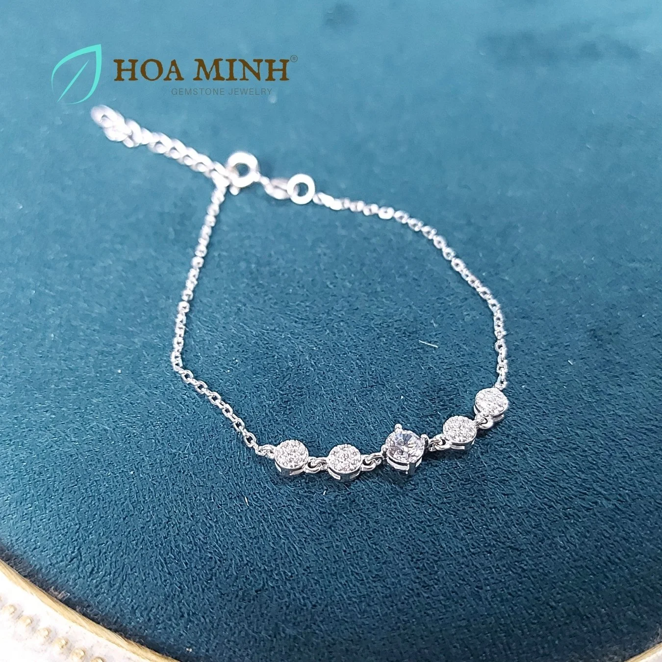 2-lac-nu-chat-lieu-bac-kieu-tam-tron-5-vien-tuyet-dep-os99103f-hoa-minh-gem.jpg