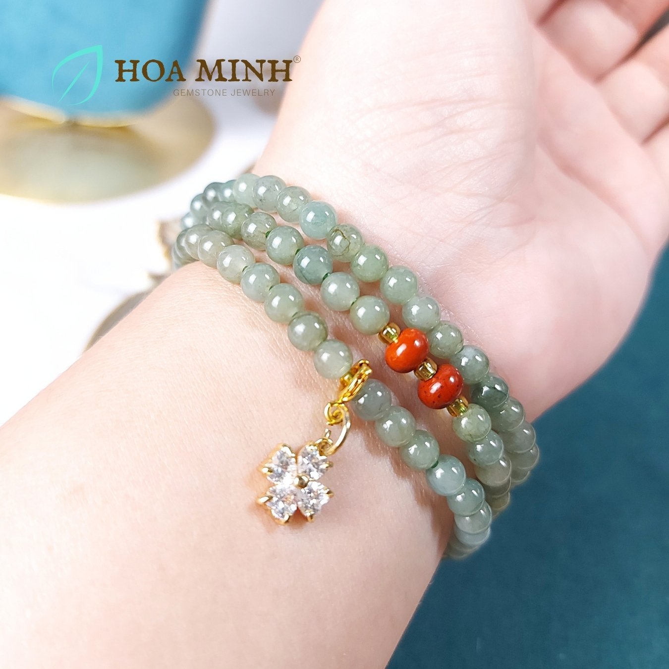 8-vong-tay-108-hat-da-cam-thach-dau-size-hat-5-3-li-phoi-charm-hoa-4-canh-dinh-da-sang-trong-hoa-minh-gem.jpg