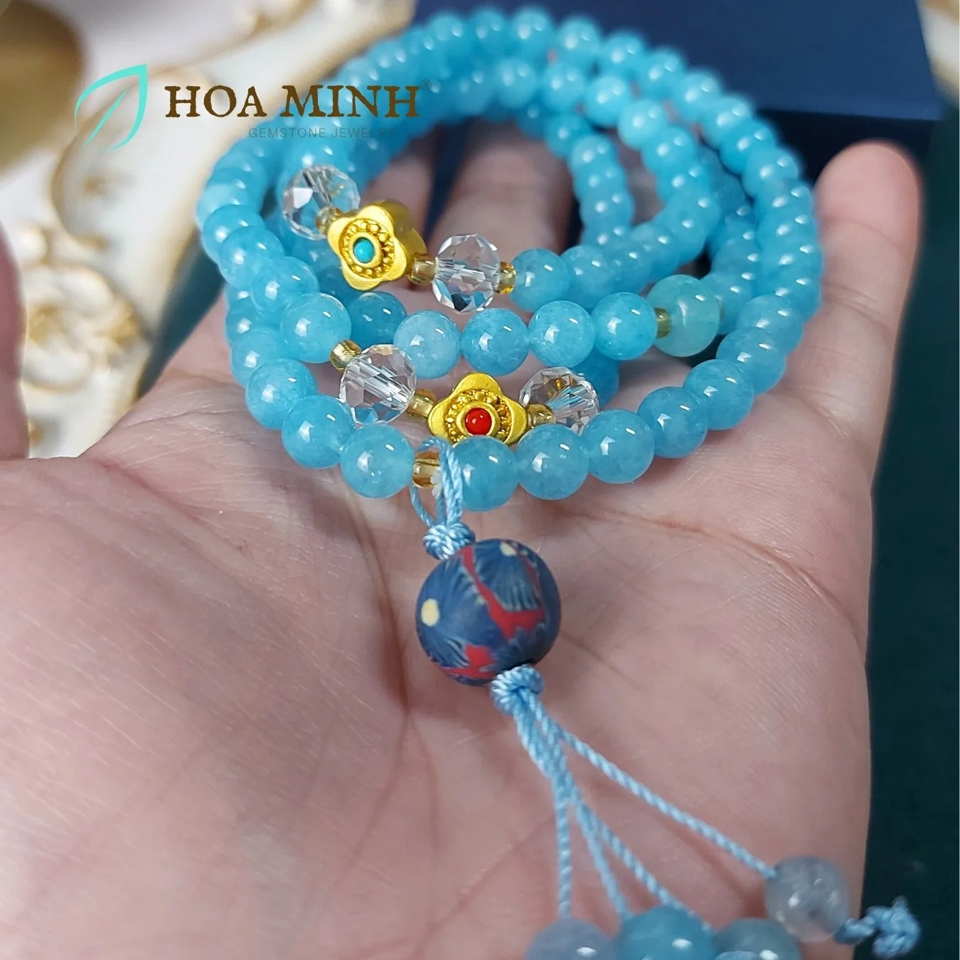 3-vong-tay-108-hat-da-aquamarine-size-6-5-li-phoi-vien-thach-anh-trang-oval-cat-giac-charm-co-4-la-phong-cach-tay-tang-vien-dat-set-hoa-xanh-hoa-minh-gem.jpg