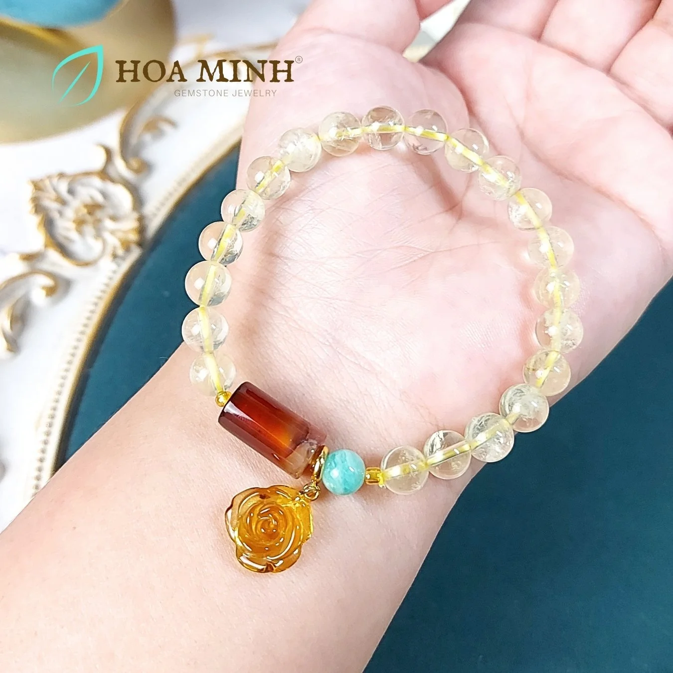 9-vong-tay-thach-anh-vang-chanh-lemon-quartz-tu-nhien-7-7-li-phoi-charm-treo-hoa-hong-lu-thong-ma-nao-dreamy-tre-trung-xinh-xan-hoa-minh-gem.jpg