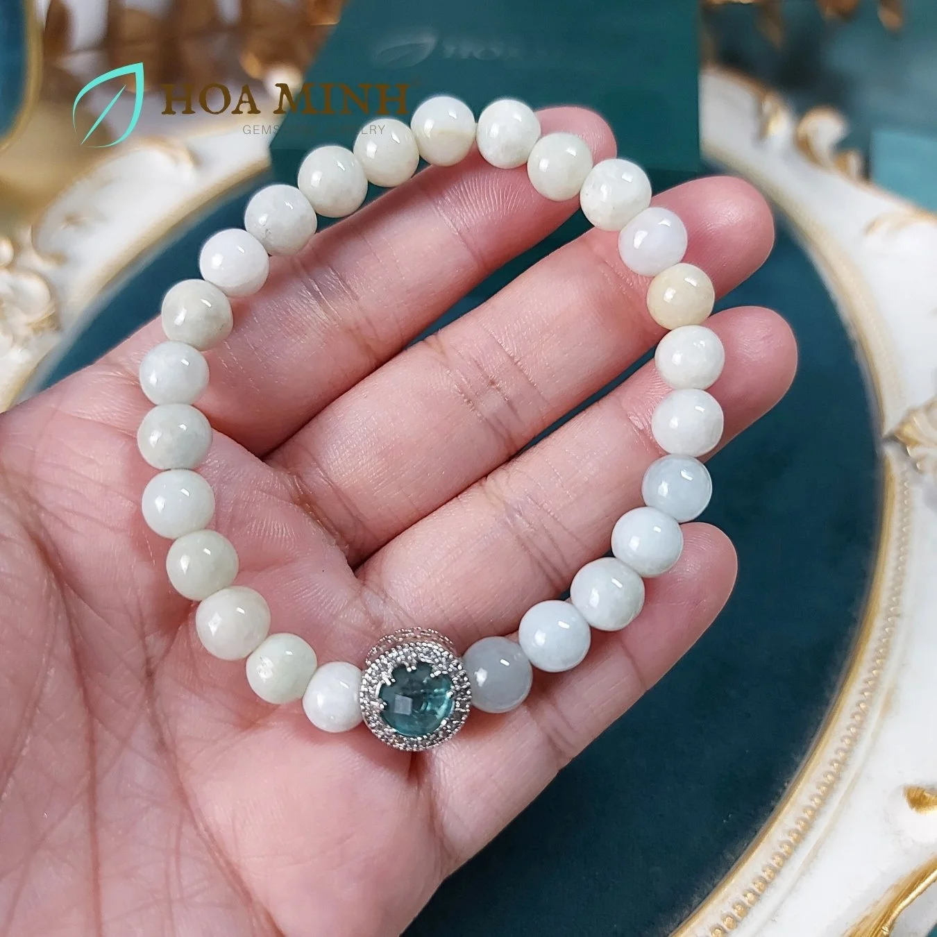 2-vong-ngoc-cam-thach-trang--cam-thach-bach-ngoc-size-hat-73-li-phoi-charm-pan-xinh-xan-co-dien-khong-ken-menh--hoa-minh-gem.jpg