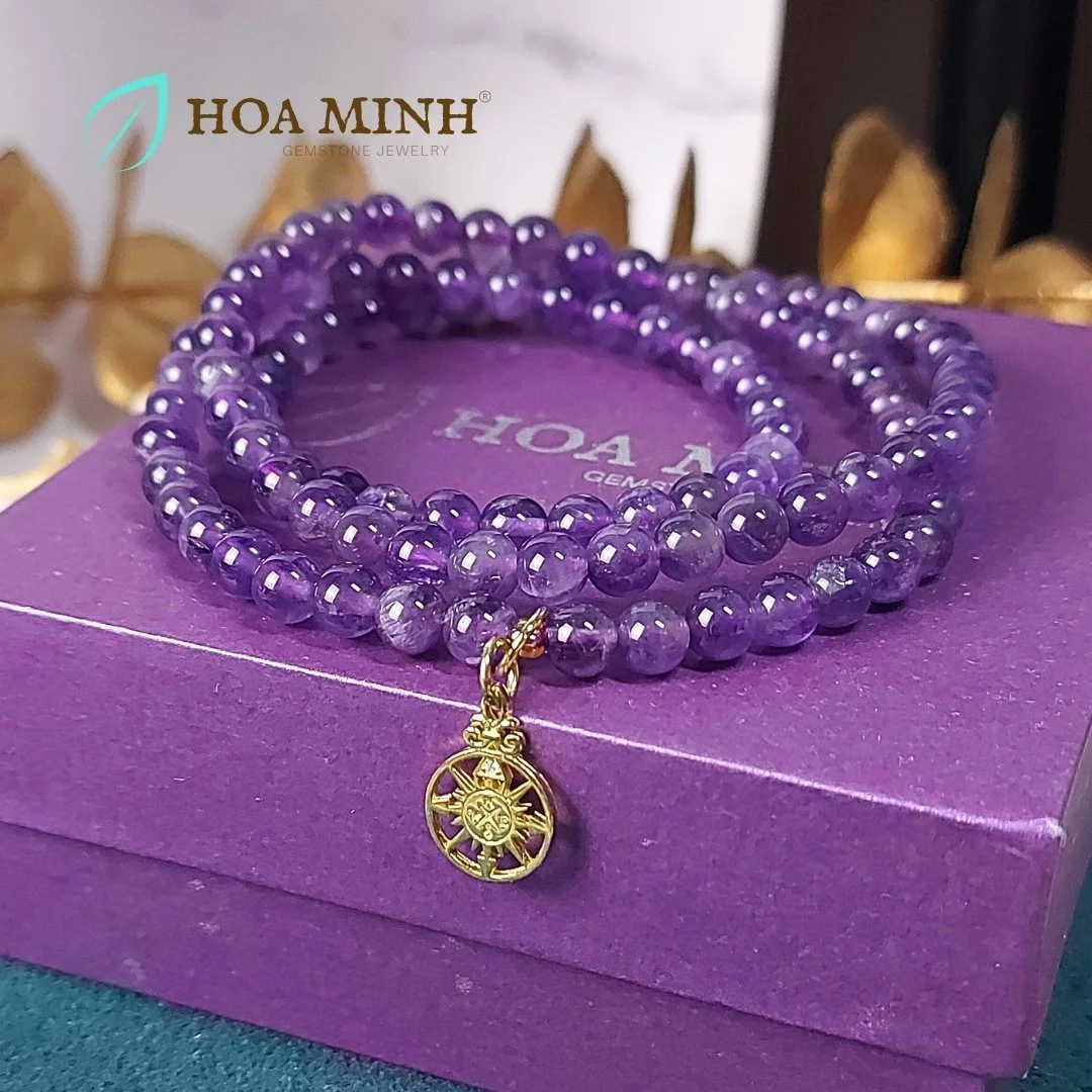 7-vong-chuoi-108-hat-da-thach-anh-tim-amethyst-tu-nhien-size-hat-5-5-li-phoi-charm-bac-xi-vang-hinh-la-ban-cao-cap-hoa-minh-gem.jpg