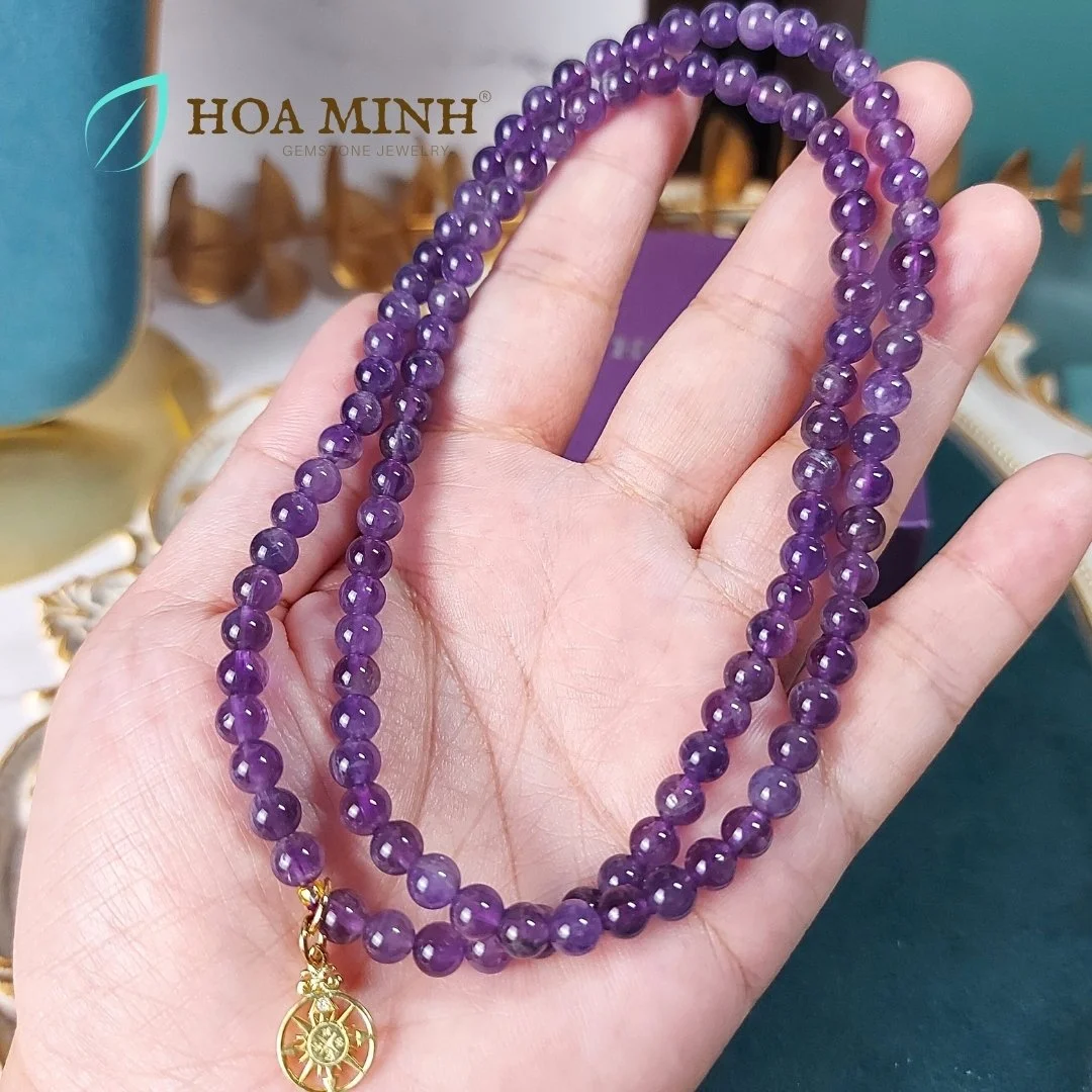 12-vong-chuoi-108-hat-da-thach-anh-tim-amethyst-tu-nhien-size-hat-5-5-li-phoi-charm-bac-xi-vang-hinh-la-ban-cao-cap-hoa-minh-gem.jpg