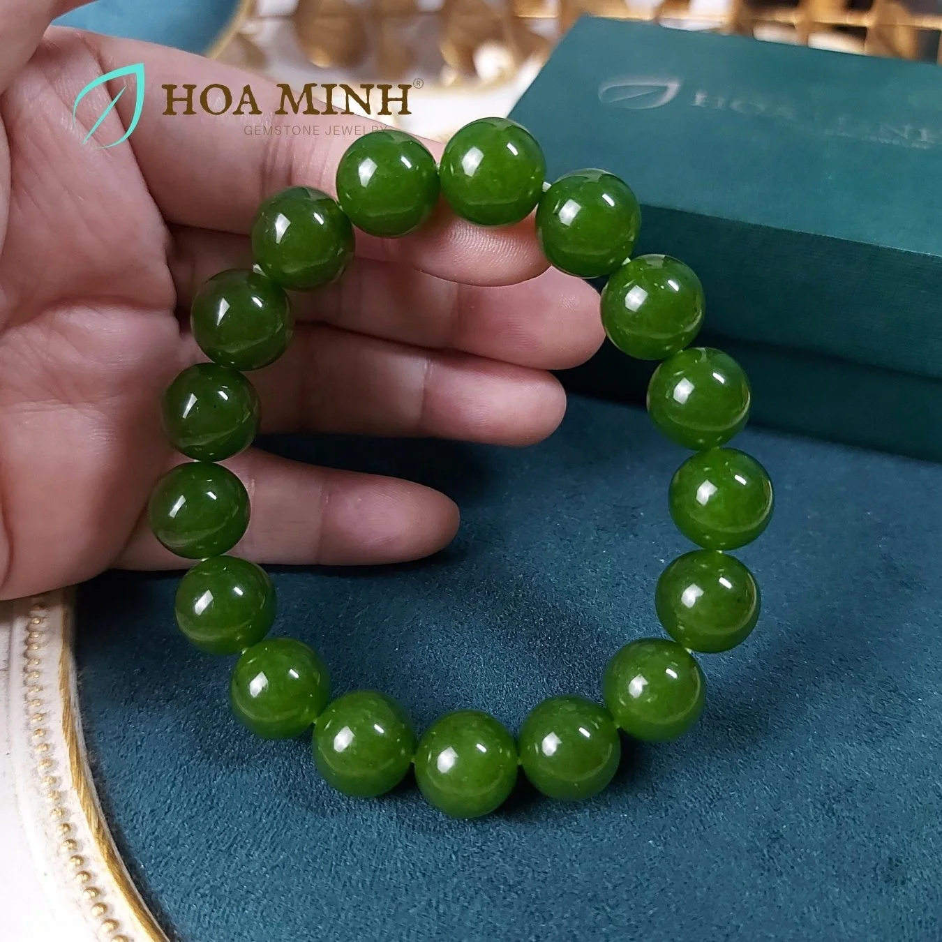 8-vong-tay-phong-thuy-da-ma-nao-mau-xanh-dam-suong-sam-size-hat-11-8-li-hop-menh-moc-hoa-hoa-minh-gem.jpg