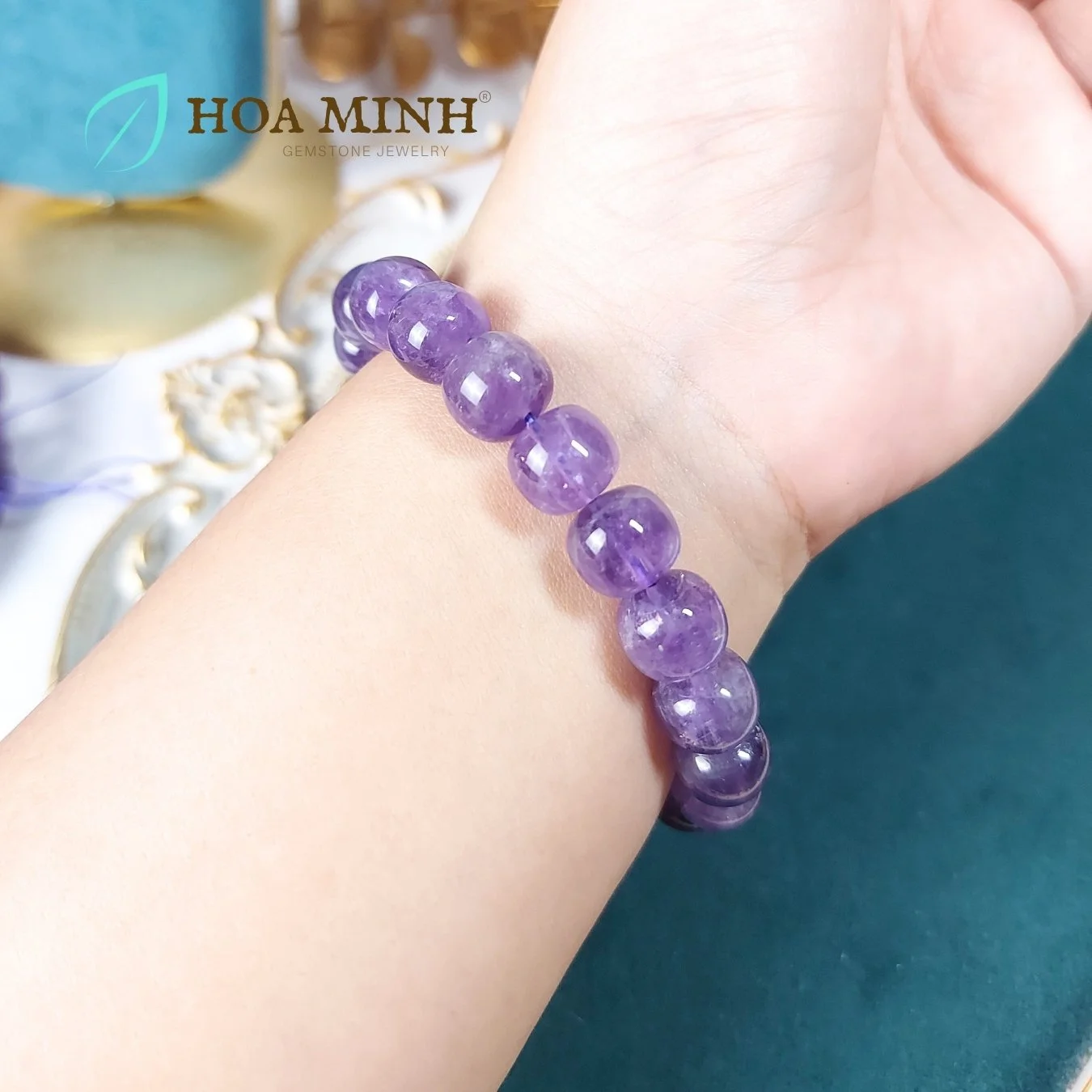 8-vong-tay-da-thach-anh-tim-amethyst-tu-nhien-hat-vuong-bo-tron-size-11-li-phong-cach-co-dien-hoang-gia-hoa-minh-gem.jpg