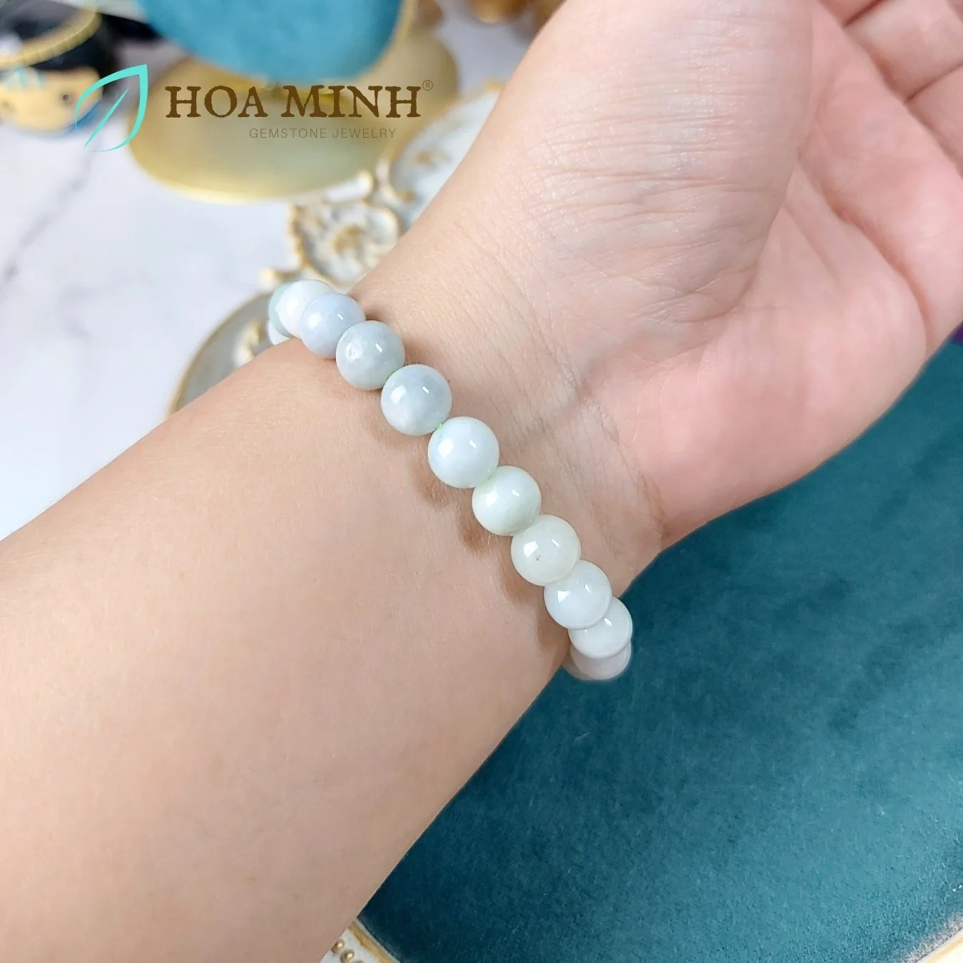 7-vong-tay-ngoc-cam-thach-trang-nga-xanh-size-hat-82-li-thanh-lich-toi-gian-khong-ken-menh--hoa-minh-gem.jpg