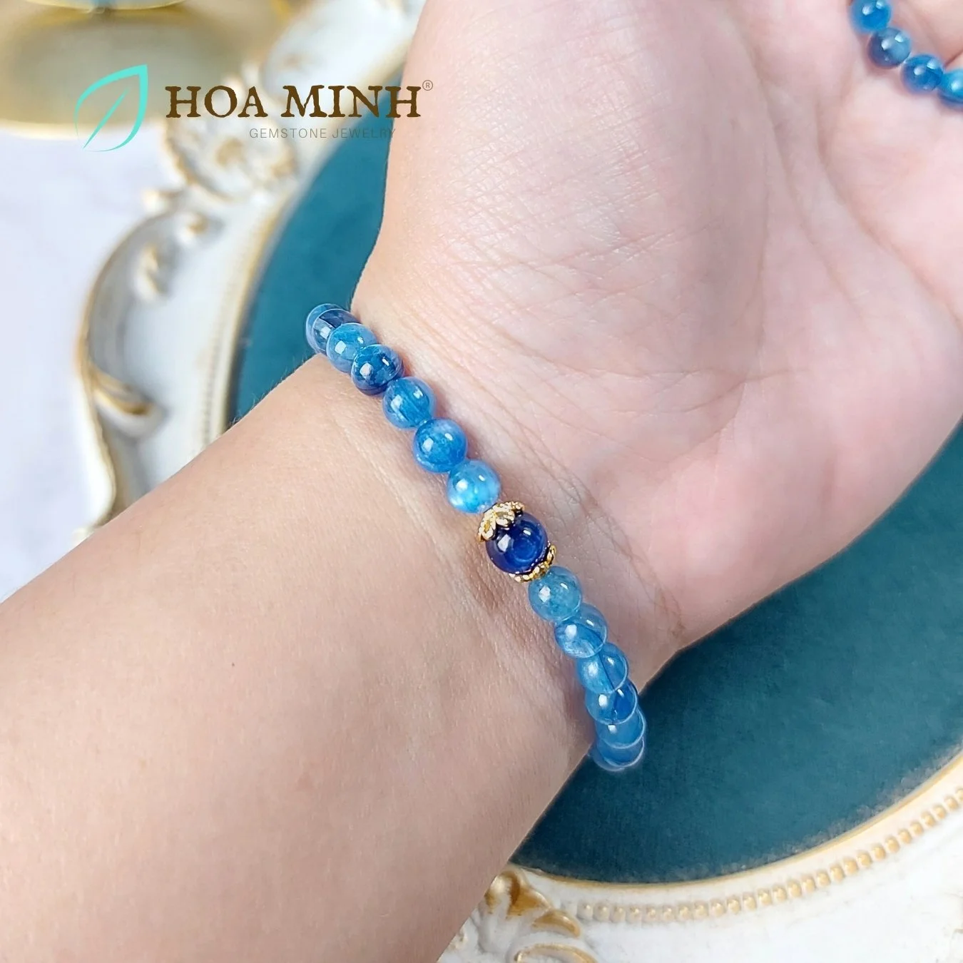 7-vong-tay-da-kyanite-vip-sapphia-nuoc-tu-nhien-size-mini-5-8-li-phoi-charm-op-hoa-charm-ca-chep-xo-ngang-xinh-xan-hoa-minh-gem.jpg