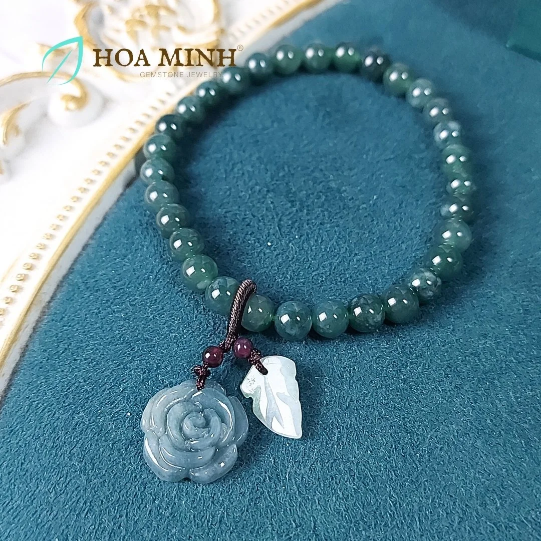 2-vong-tay-cam-thach-ngoc-lam-size-hat-6-li-phoi-charm-quan-am-charm-hoa-mau-don-charm-ngai-di-lac-charm-ho-lo-hoa-minh-gem.jpg