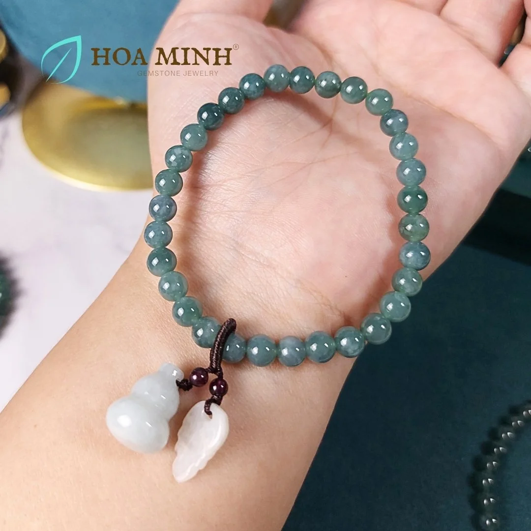 10-vong-tay-cam-thach-ngoc-lam-size-hat-6-li-phoi-charm-quan-am-charm-hoa-mau-don-charm-ngai-di-lac-charm-ho-lo-hoa-minh-gem.jpg
