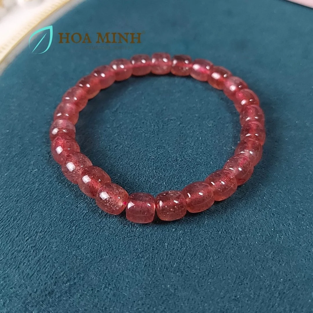 3-vong-tay-da-thach-anh-dau-hong-do-kieu-hat-vuong-size-7-5-li-phong-cach-thoi-trang-sang-trong-hoa-minh-gem.jpg