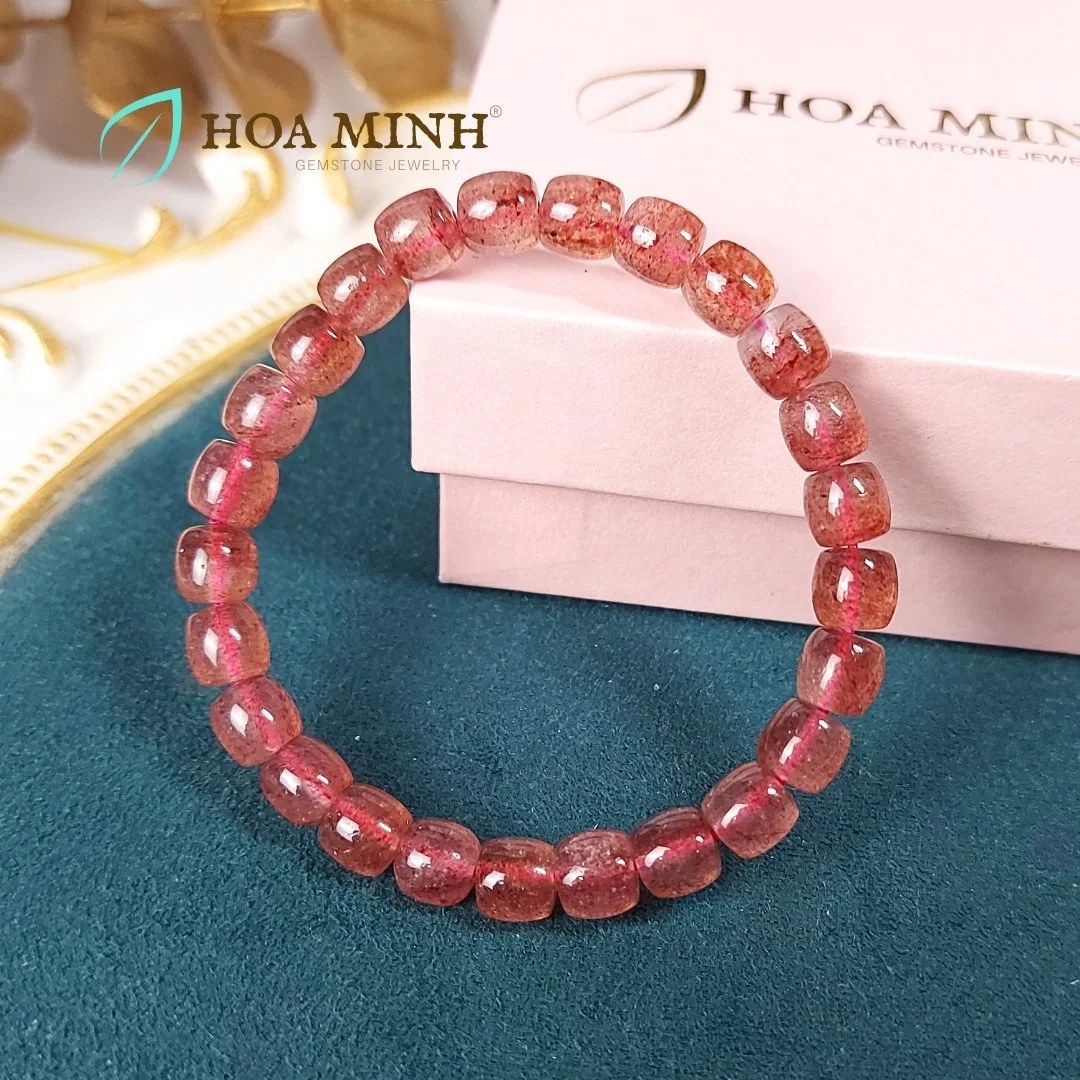 6-vong-tay-da-thach-anh-dau-hong-do-kieu-hat-vuong-size-7-5-li-phong-cach-thoi-trang-sang-trong-hoa-minh-gem.jpg