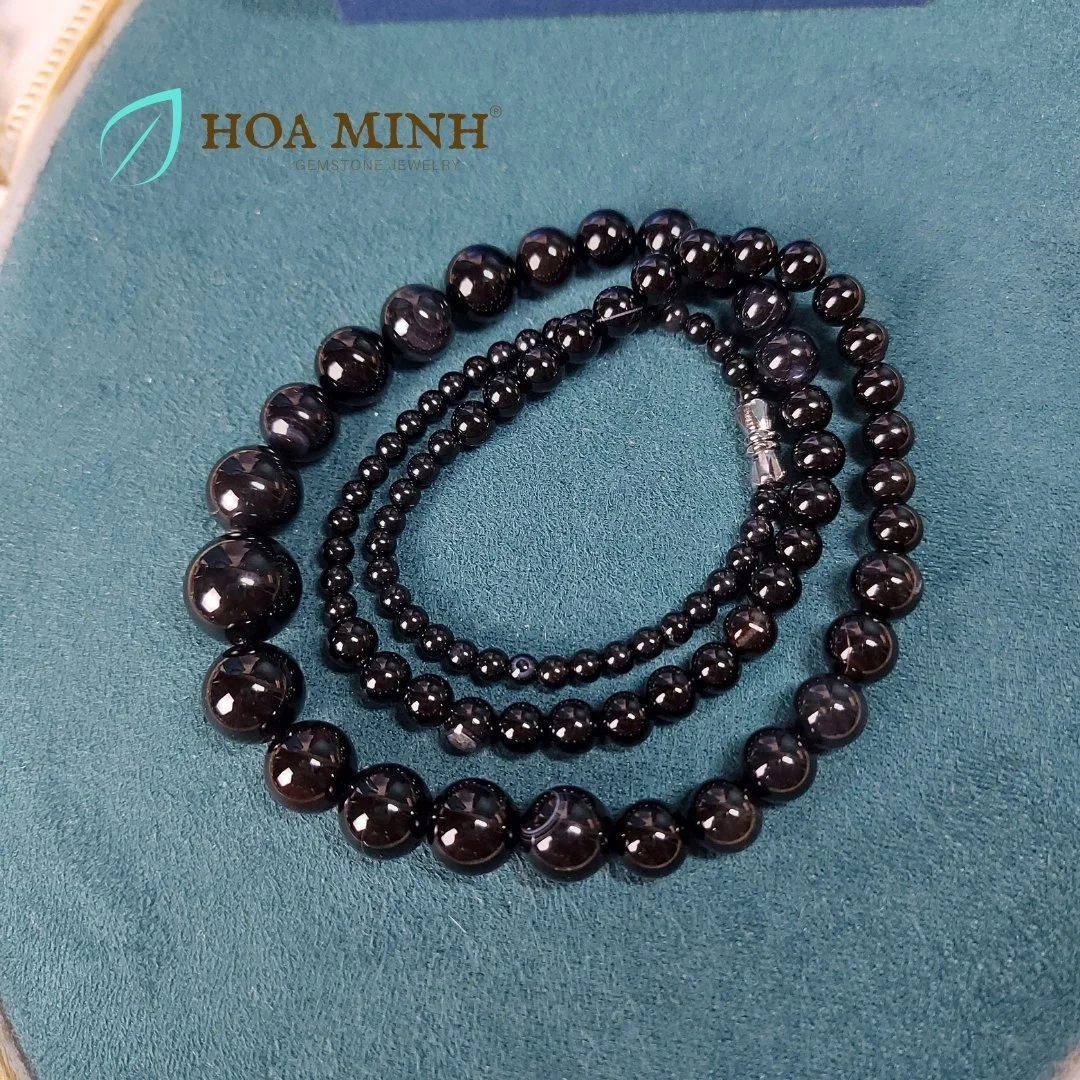 4-vong-chuoi-co-da-ma-nao-den-nhieu-size-hat-4-li-den-13-6-li-phong-cach-doc-dao-thoi-trang-hoa-minh-gem.jpg