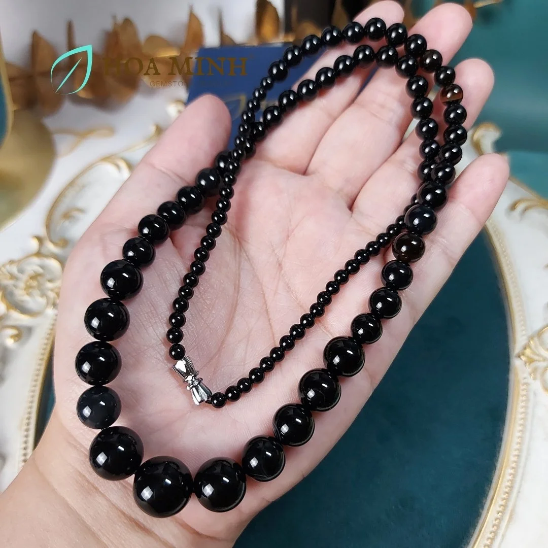 6-vong-chuoi-co-da-ma-nao-den-nhieu-size-hat-4-li-den-13-6-li-phong-cach-doc-dao-thoi-trang-hoa-minh-gem.jpg