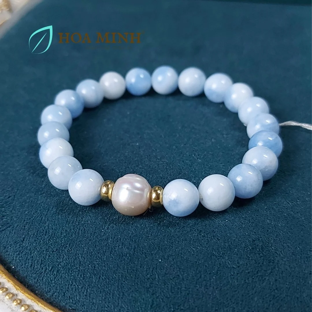 11-vong-tay-da-ma-nao-xanh-phot-size-hat-82-li-phoi-vien-ngoc-trai-charm-banh-xe-xi-vang-sang-trong--hoa-minh-gem.jpg