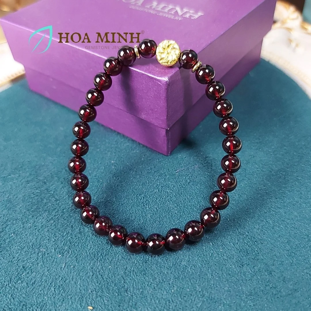 6-vong-tay-da-garnet-ngoc-hong-luu-size-6-3mm-phoi-charm-hoa-bac-xi-vang-cho-phong-thuy-menh-hoa-tho-hoa-minh-gem.jpg