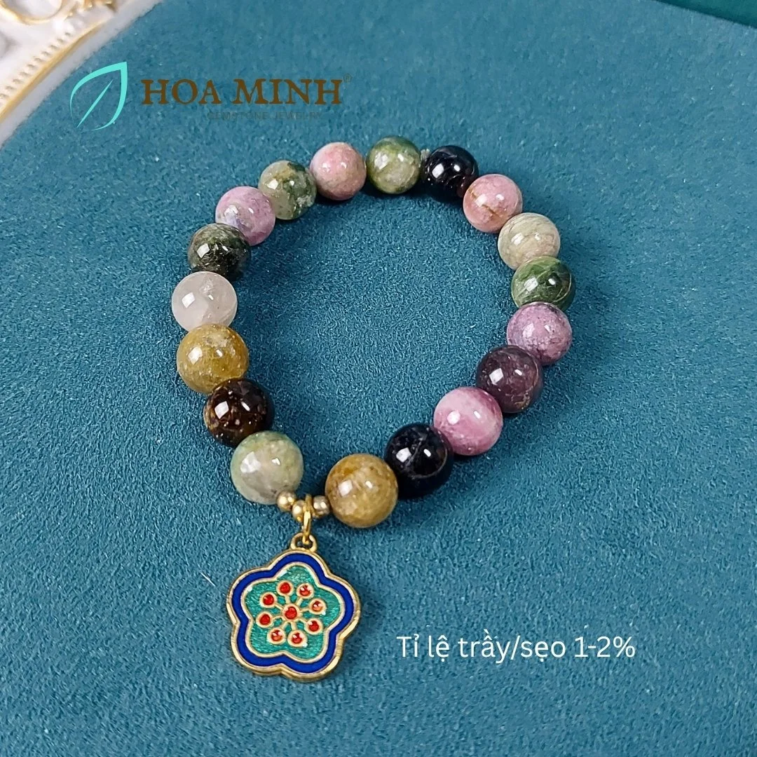 10-vong-da-tourmaline-tu-nhien-size-hat-10-li-mix-charm-hoa-mai-2-mat-phong-cach-thoi-trang-sang-trong--hoa-minh-gem.jpg