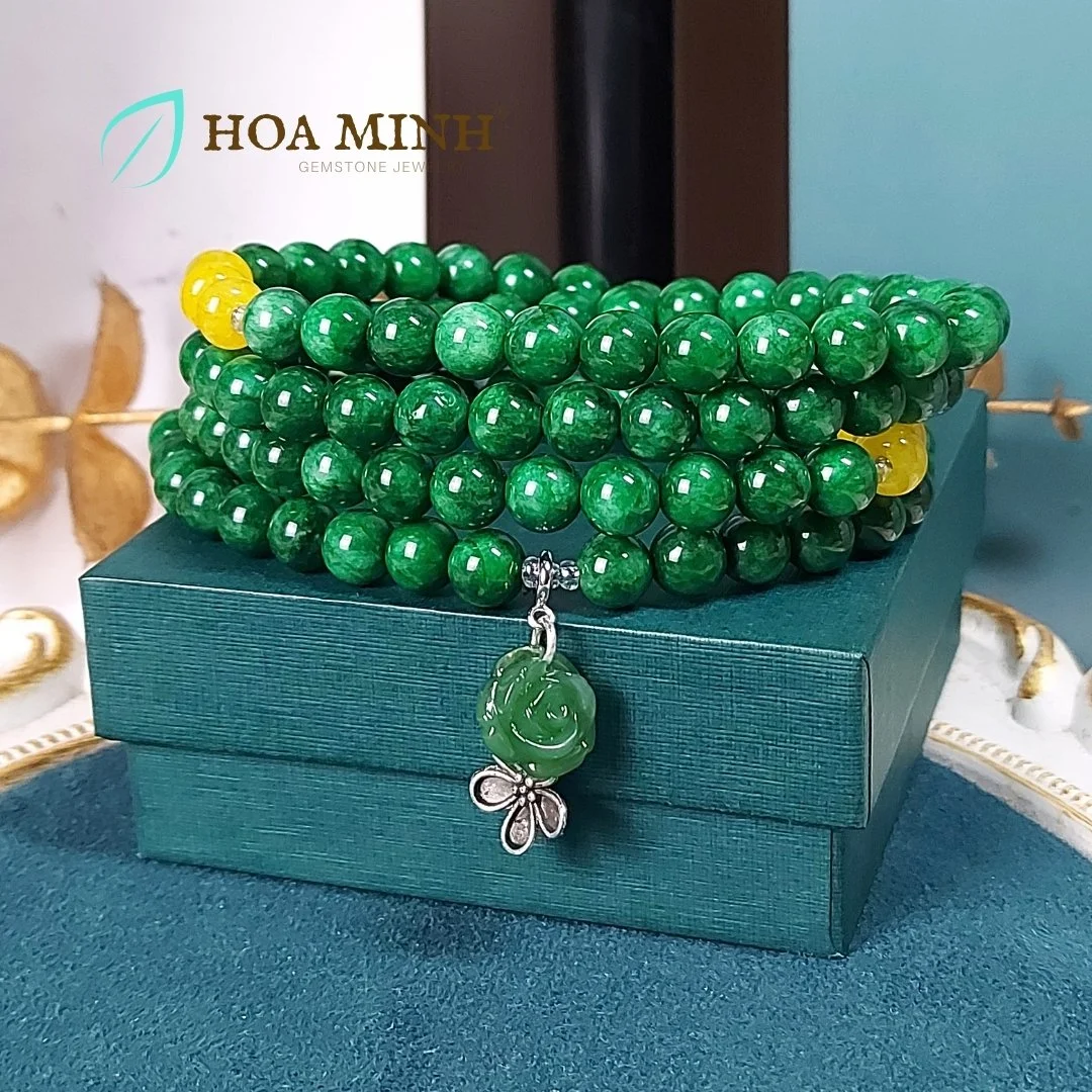 14-vong-chuoi-108-hat-cam-thach-son-thuy-size-hat-8-6-li-phoi-charm-hoa-hong-banh-xe-ma-nao-vang-phong-cach-thanh-tinh-binh-an-hoa-minh-gem.jpg