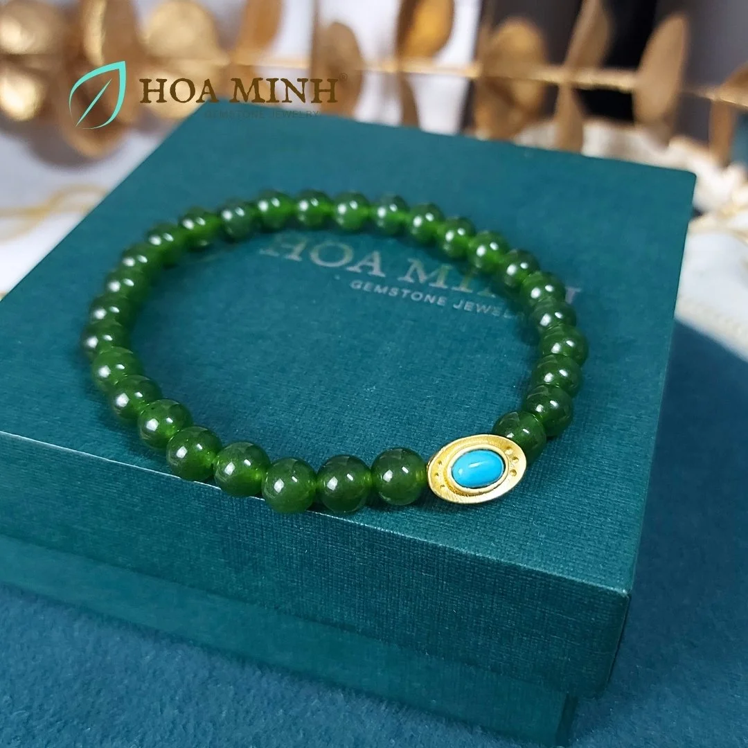 2-vong-tay-da-ma-nao-mau-xanh-ngoc-bich-size-hat-6-li-phoi-charm-cac-kieu-rat-xinh-xan-phong-thuy-may-man-moc-hoa-hoa-minh-gem.jpg