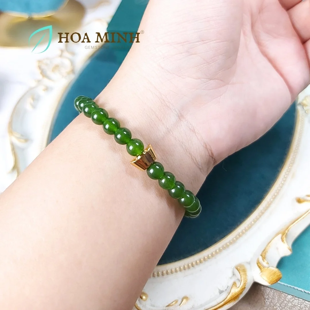 8-vong-tay-da-ma-nao-mau-xanh-ngoc-bich-size-hat-6-li-phoi-charm-cac-kieu-rat-xinh-xan-phong-thuy-may-man-moc-hoa-hoa-minh-gem.jpg