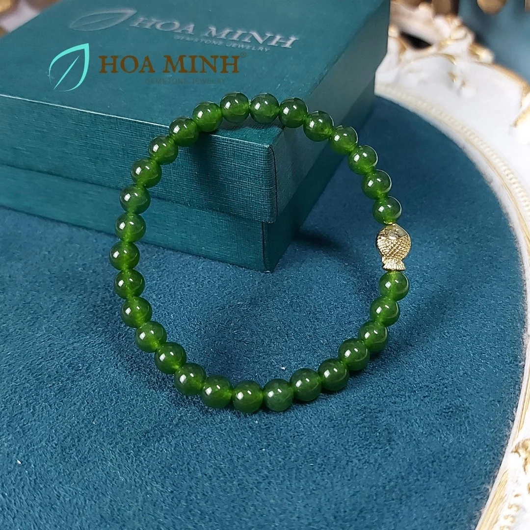 16-vong-tay-da-ma-nao-mau-xanh-ngoc-bich-size-hat-6-li-phoi-charm-cac-kieu-rat-xinh-xan-phong-thuy-may-man-moc-hoa-hoa-minh-gem.jpg