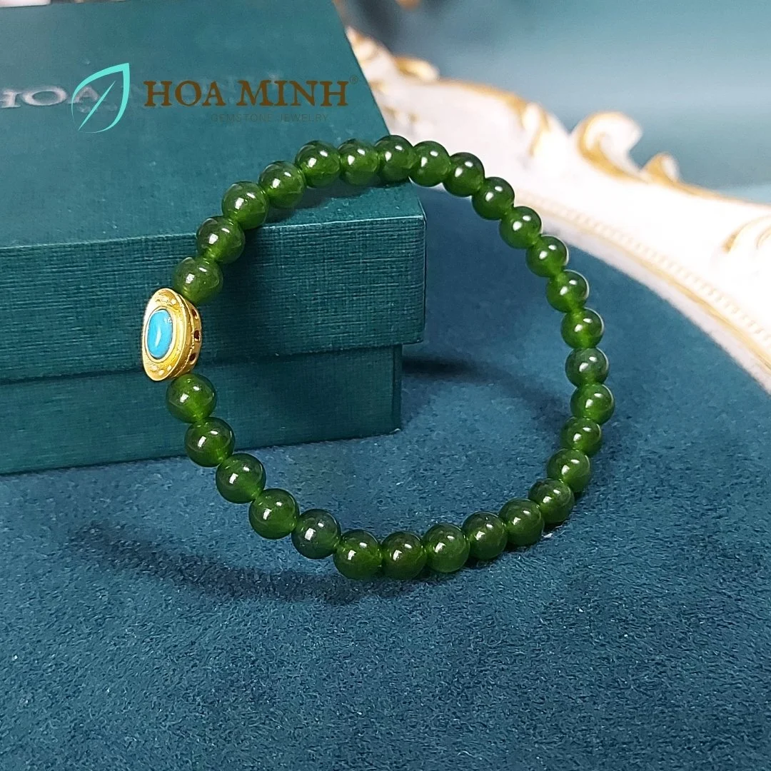 18-vong-tay-da-ma-nao-mau-xanh-ngoc-bich-size-hat-6-li-phoi-charm-cac-kieu-rat-xinh-xan-phong-thuy-may-man-moc-hoa-hoa-minh-gem.jpg