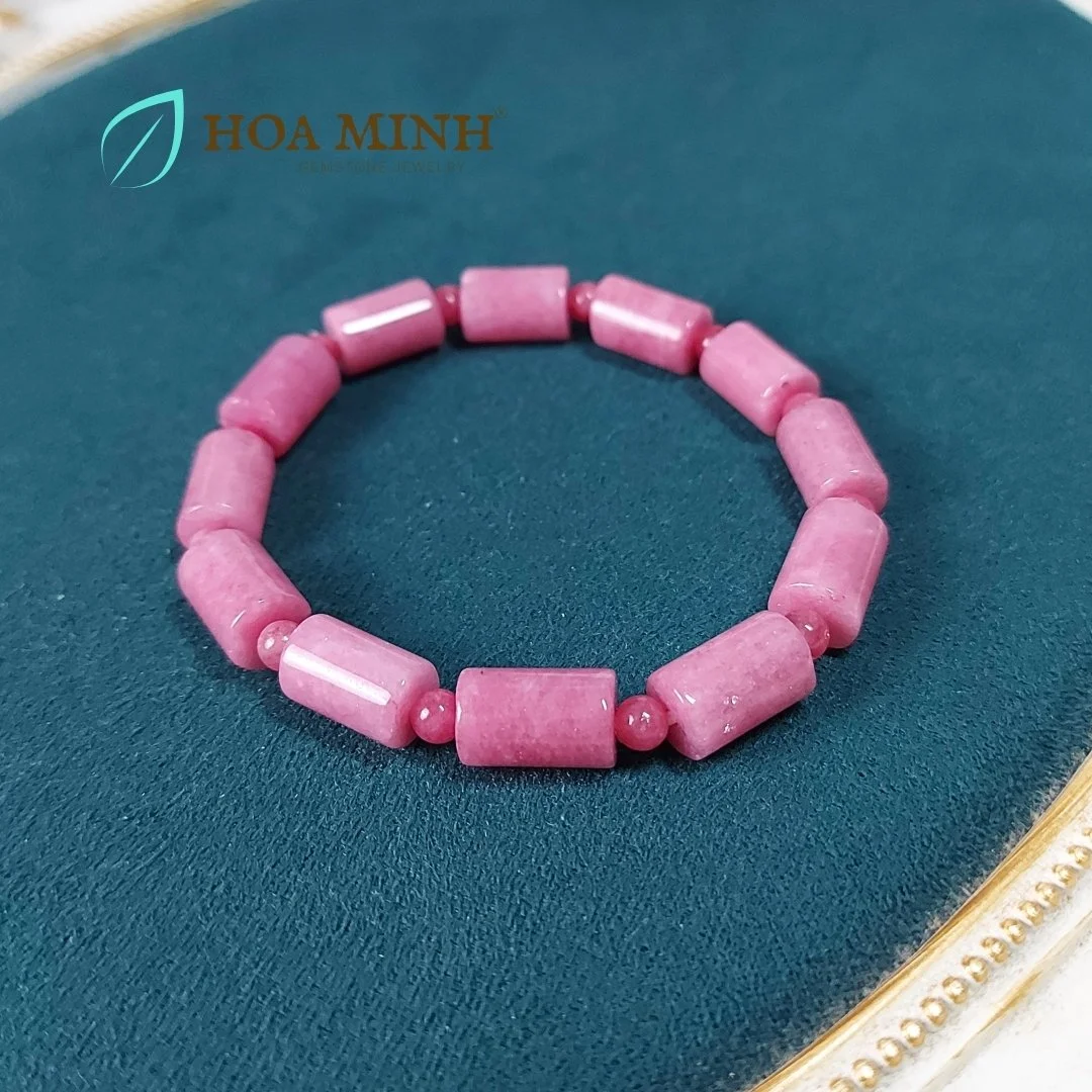 6-vong-tay-phong-thuy-da-ma-nao-mau-hong-dao-kieu-lu-thong-size-8x12-li-phoi-xen-ke-vien-ma-nao-tron-nho-4-li-thoi-trang-thanh-lich-hoa-minh-gem.jpg
