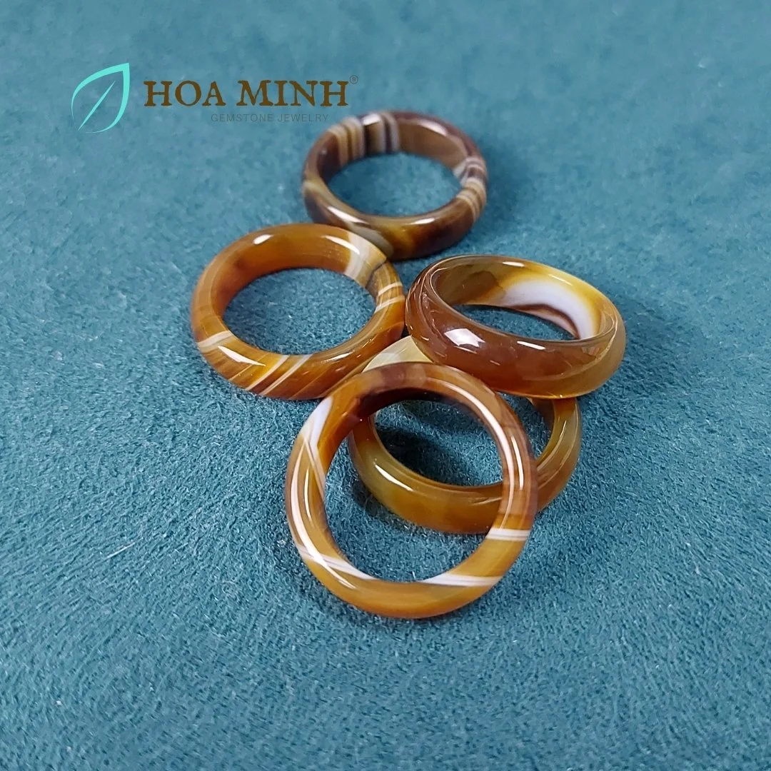 Nhẫn đá Mã Não nâu caphe size đường kính 17.5mm, dày nhẫn 5.8 li