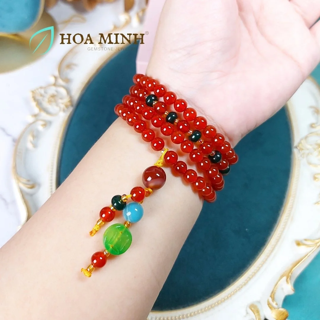 6-vong-tay-chuoi-108-hat-ma-nao-do-size-6-li-phoi-cac-loai-da-ma-nao-khac-phong-cach-trang-nha-binh-an-hoa-minh-gem.jpg