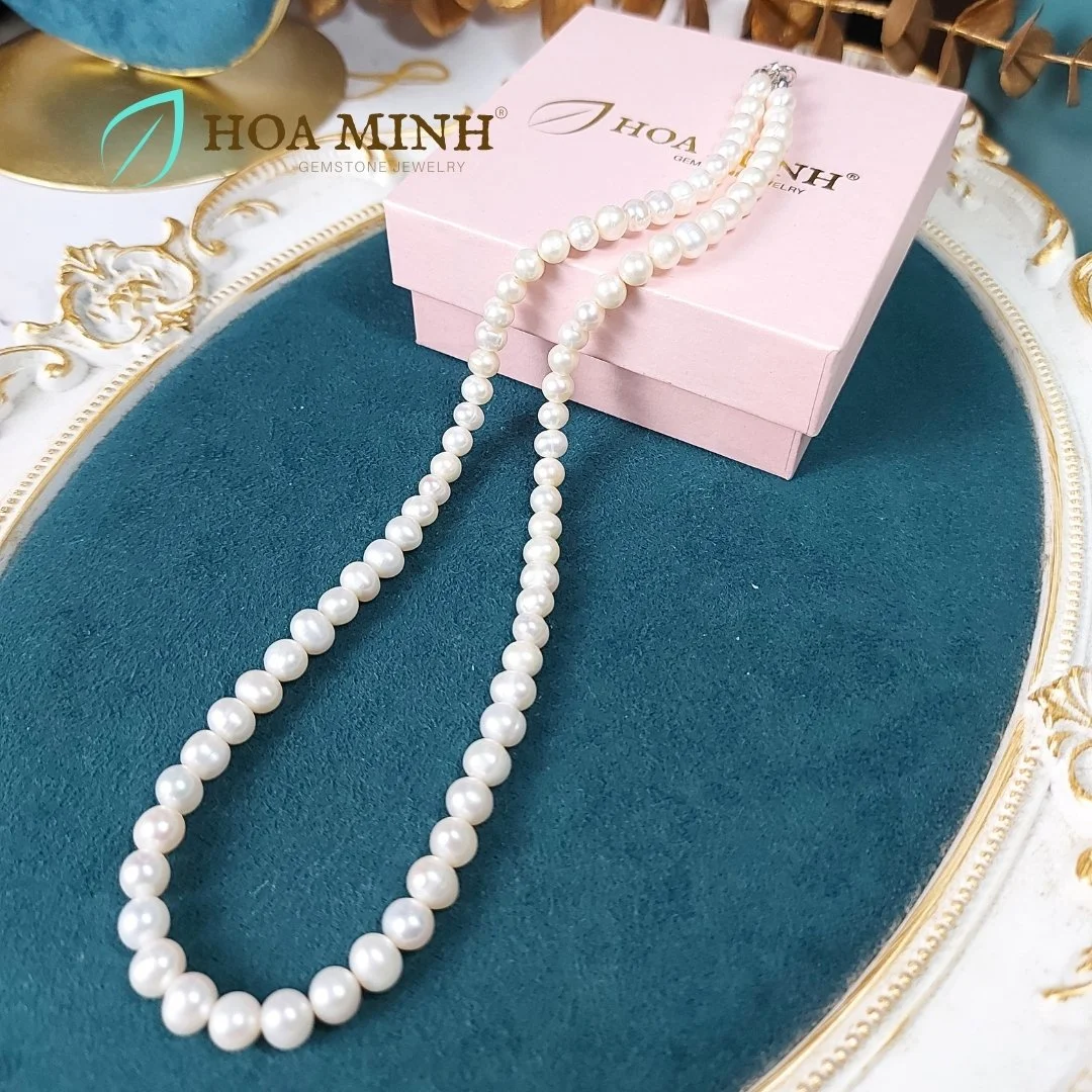 10-chuoi-co-ngoc-trai-trang-nuoc-ngot-size-hat-ngoc-6-7-7-li-dai-day-48cm-rat-thanh-lich-thoi-trang-hoa-minh-gem.jpg