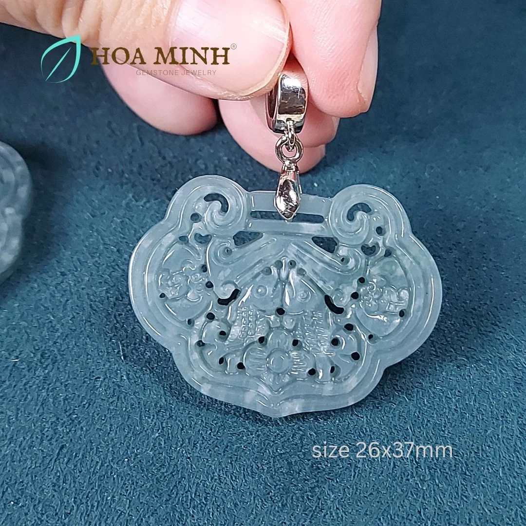 5-mat-day-chuyen-da-cam-thach-lam-ngoc-cham-khac-kieu-khoa-truong-menh-size-26x37mm-an-lanh-cat-tuong-hoa-minh-gem.jpg
