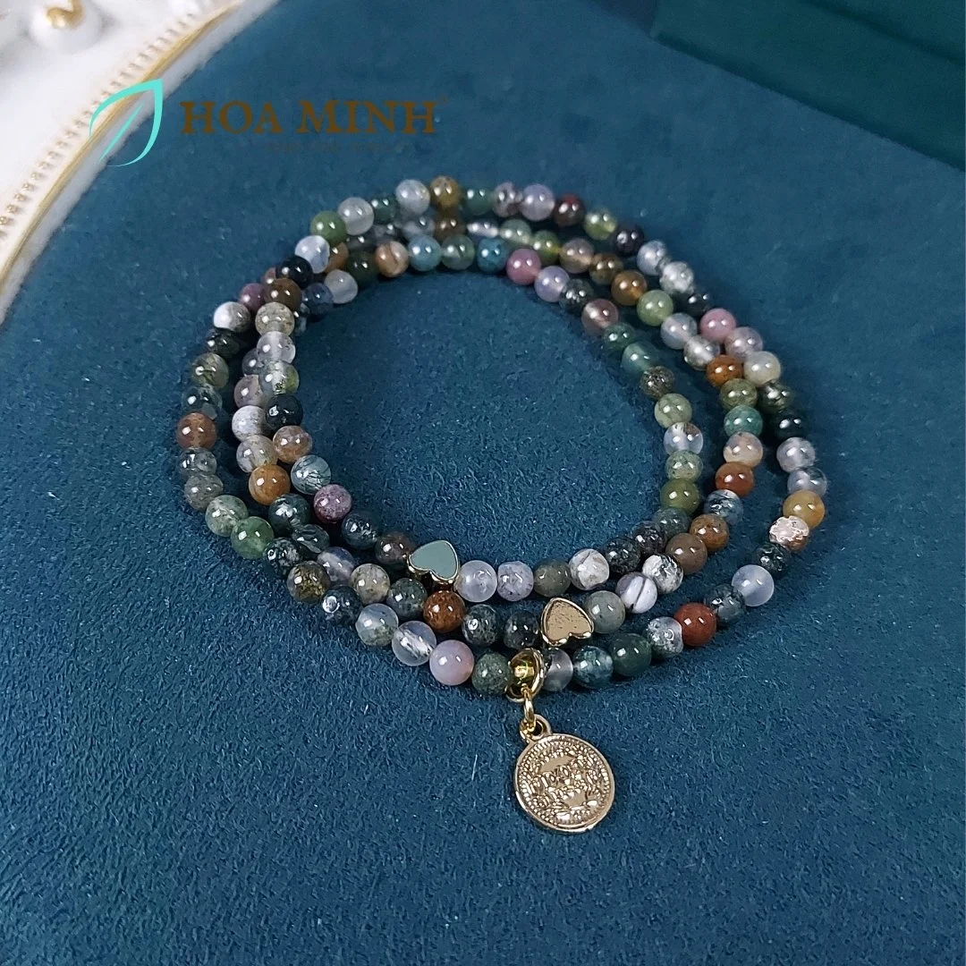 9-vong-tay-quan-3-da-chalcedony-size-hat-mini-4-5-li-da-sac-phoi-charm-trai-tim-dong-xu-nu-hoang-thanh-lich-khong-ken-menh-hoa-minh-gem.jpg