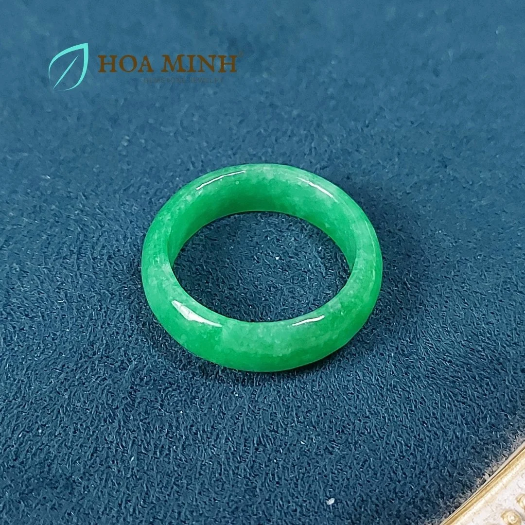 3-nhan-da-cam-thach-xanh-ly-vip-day-nhan-6-8-li-size-dk-19mm-phong-cach-thoi-trang-thanh-lich-hoa-minh-gem.jpg