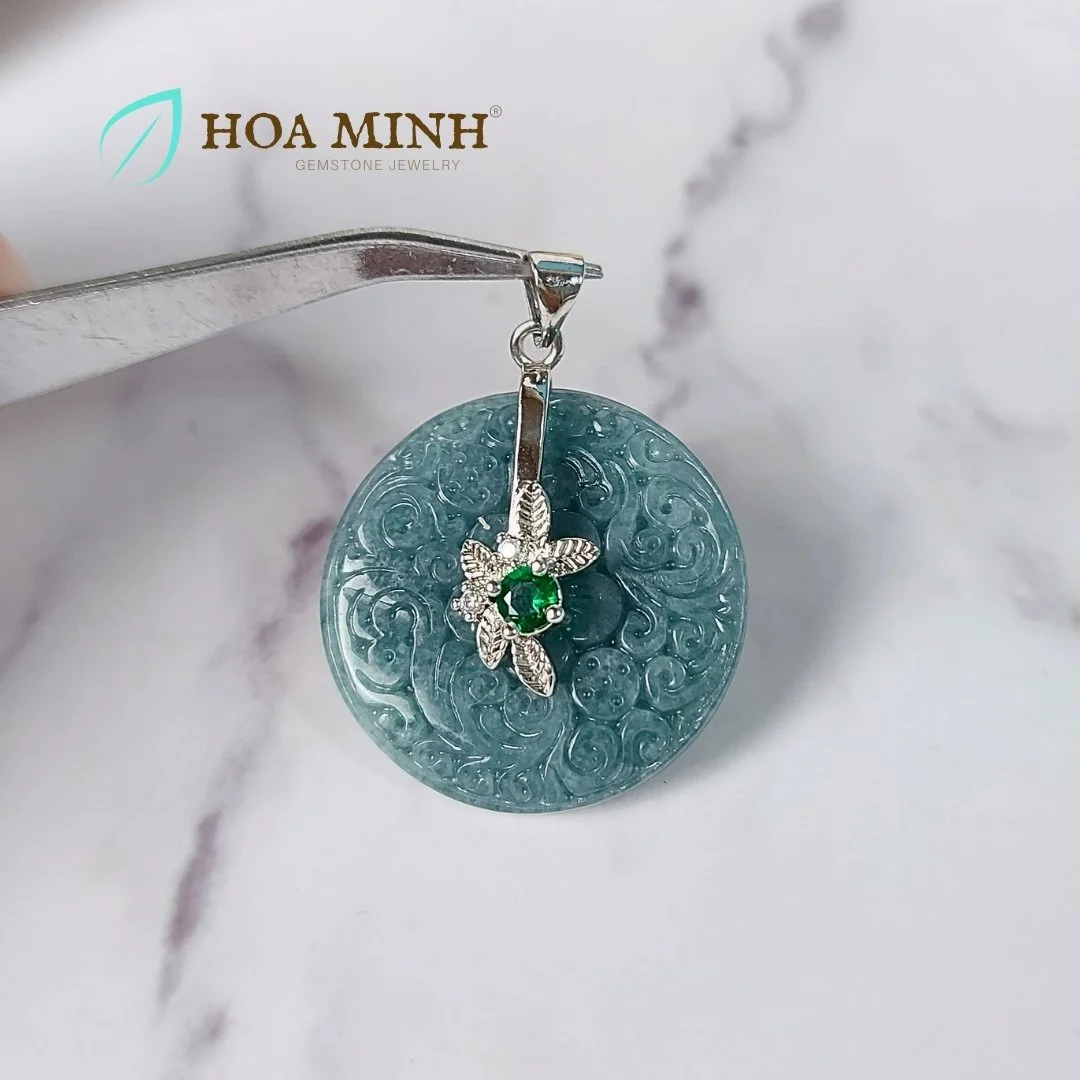 Mặt dây đồng điếu Cẩm Thạch Lam Ngọc chạm khắc vân hoa hoàng gia đk 28mm phong thủy may mắn, bình an