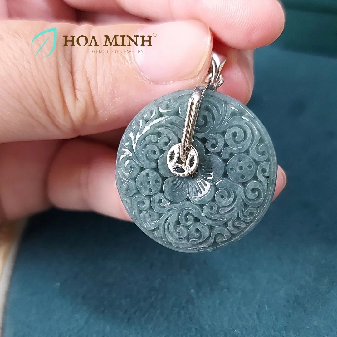 13-mat-day-dong-dieu-cam-thach-lam-ngoc-cham-khac-van-hoa-hoang-gia-dk-28mm-phong-thuy-may-man-binh-an-g132hmmd-hoa-minh-gem.jpg