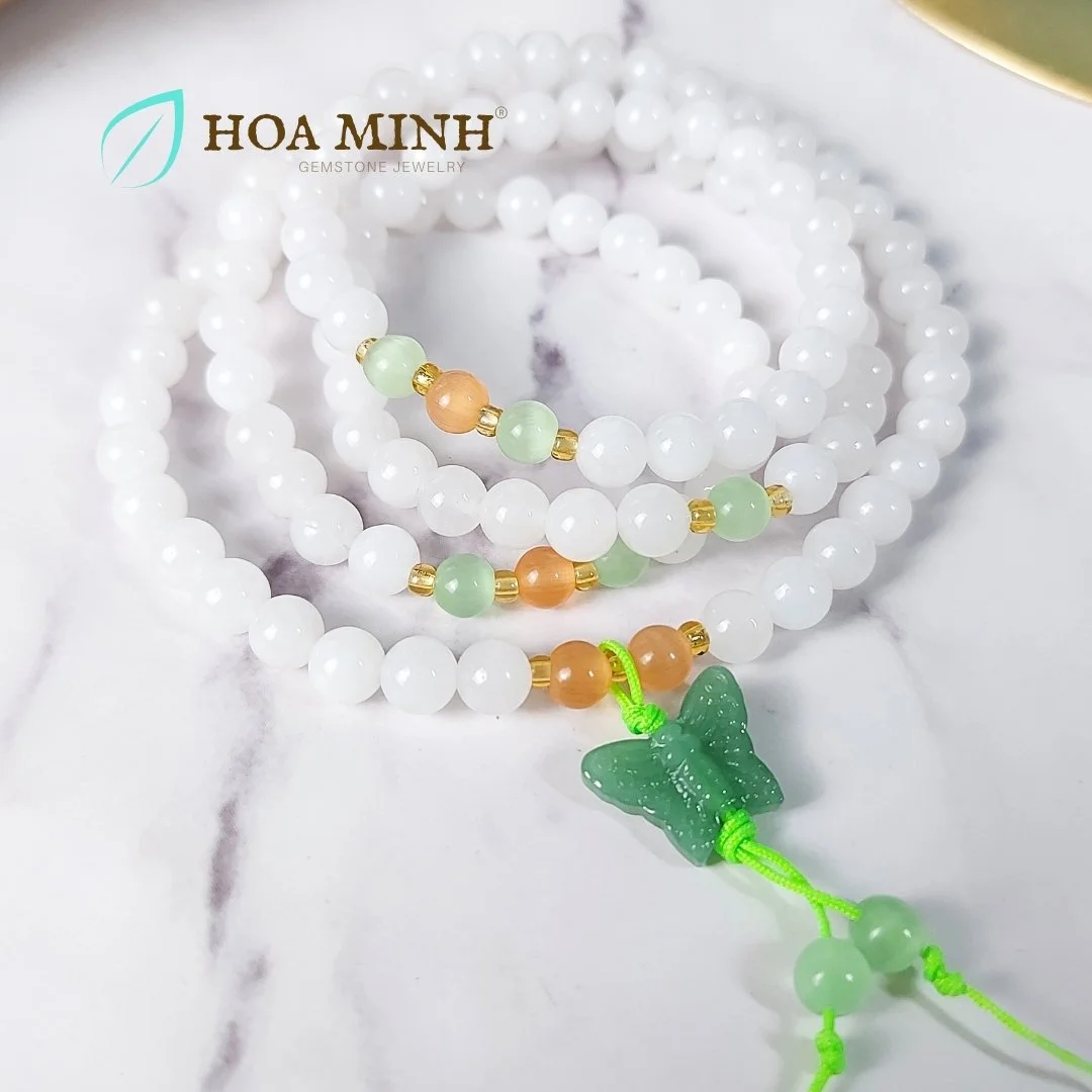 1-vong-chuoi-108-vien-da-ma-nao-trang-size-6-li-phoi-vien-da-mat-meo-charm-buom-ho-diep-ma-nao-thanh-khiet-binh-an-hoa-minh-gem.jpg