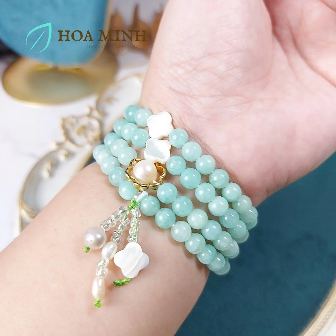 15-vong-tay-chuoi-108-hat-da-ma-nao-mau-xanh-ngoc-size-6-li-phoi-vien-ngoc-trai-charm-op-hoa-co-4-la-da-xa-cu-thanh-lich-khong-ken-menh-hoa-minh-gem.jpg