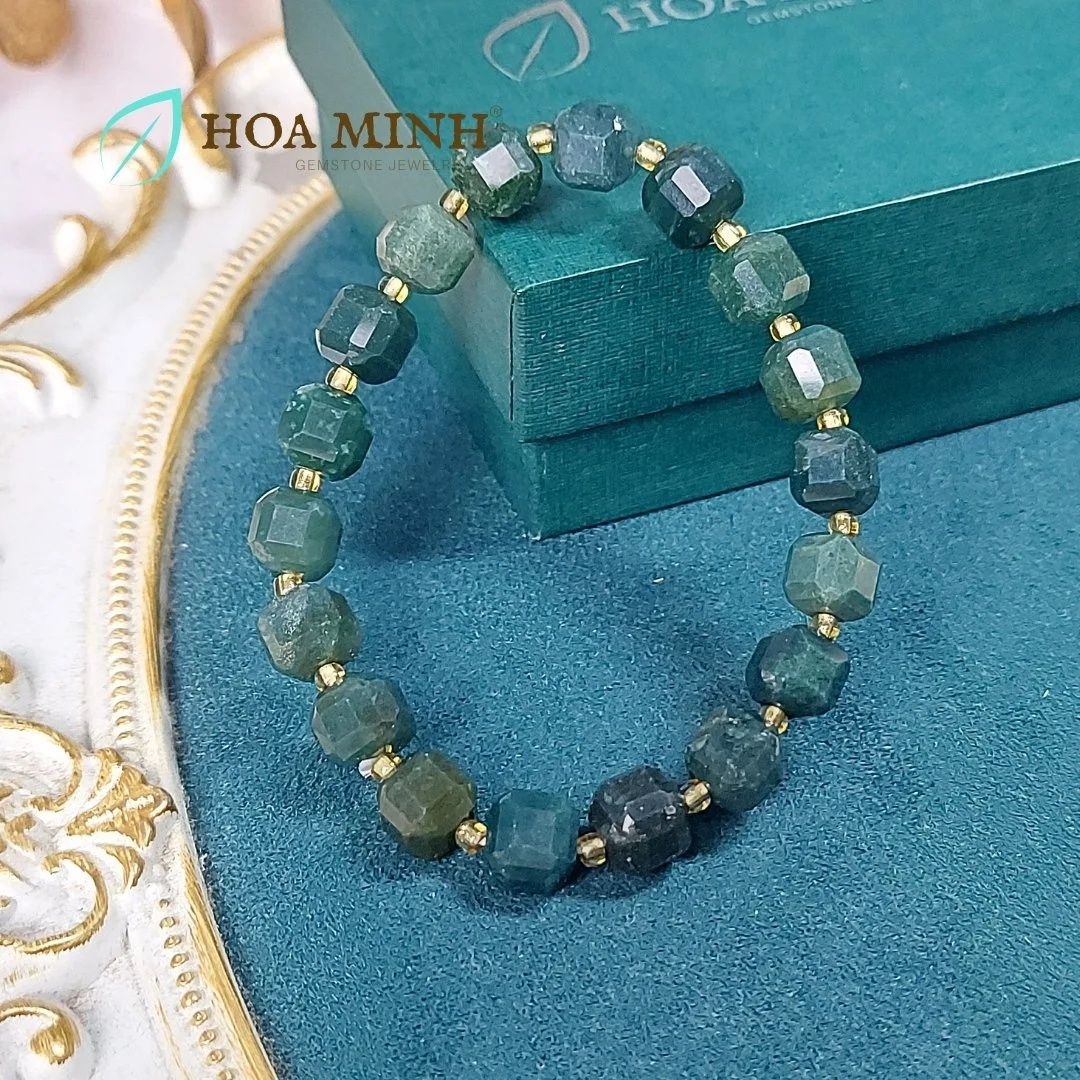 2-vong-tay-da-chalcedony-xanh-la-cay-kieu-hat-vuong-cat-giac-size-9-2-li-xen-ke-hat-cuom-doc-dao-thoi-trang-phong-thuy-menh-moc-hoa-hoa-minh-gem.jpg