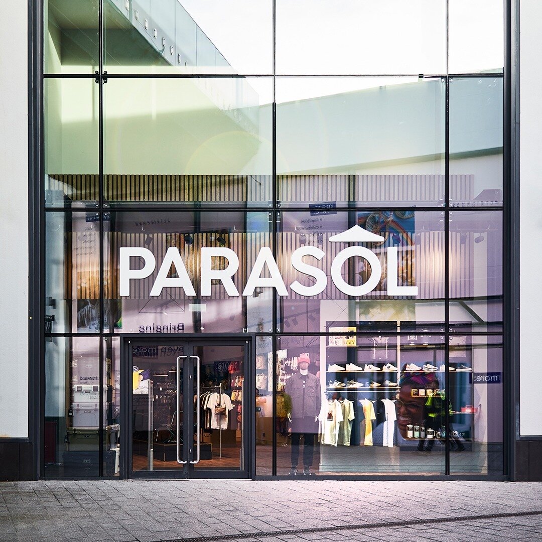 We recently completed 150m2 of Tarkett Loose Lay LVT at this fantastic new Parasol store in Altrincham.