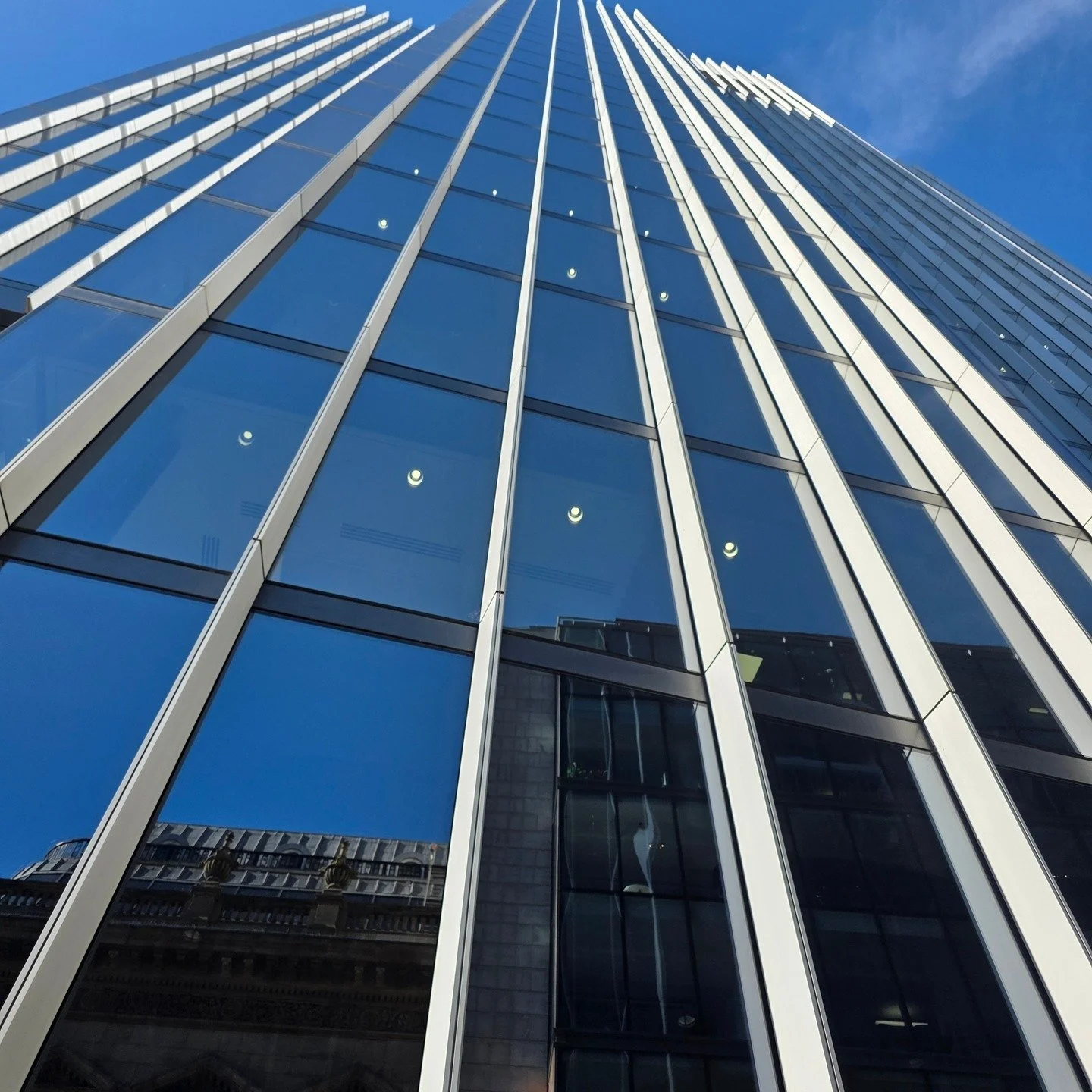 What a day in the second city ☀️

We&rsquo;re in Birmingham starting a new project on the 5th floor of this stunning building - 300 sqm of carpet tiles and LVT being installed in a prime location.

Looking forward to sharing the finished result soon.