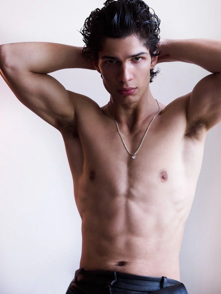 ARON by Philip Riches (14).jpeg