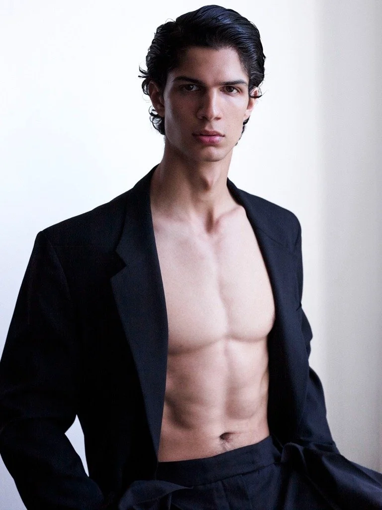 ARON by Philip Riches (6).jpeg