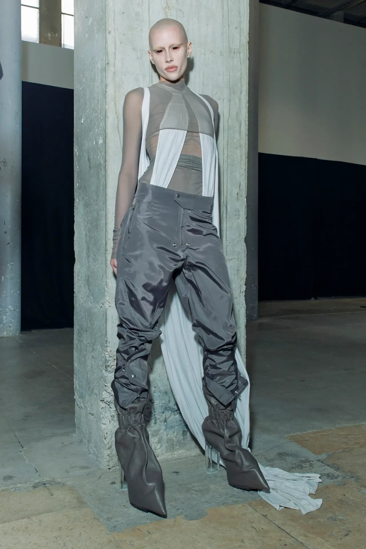 Backstage Rick Owens ss2026.WEBP