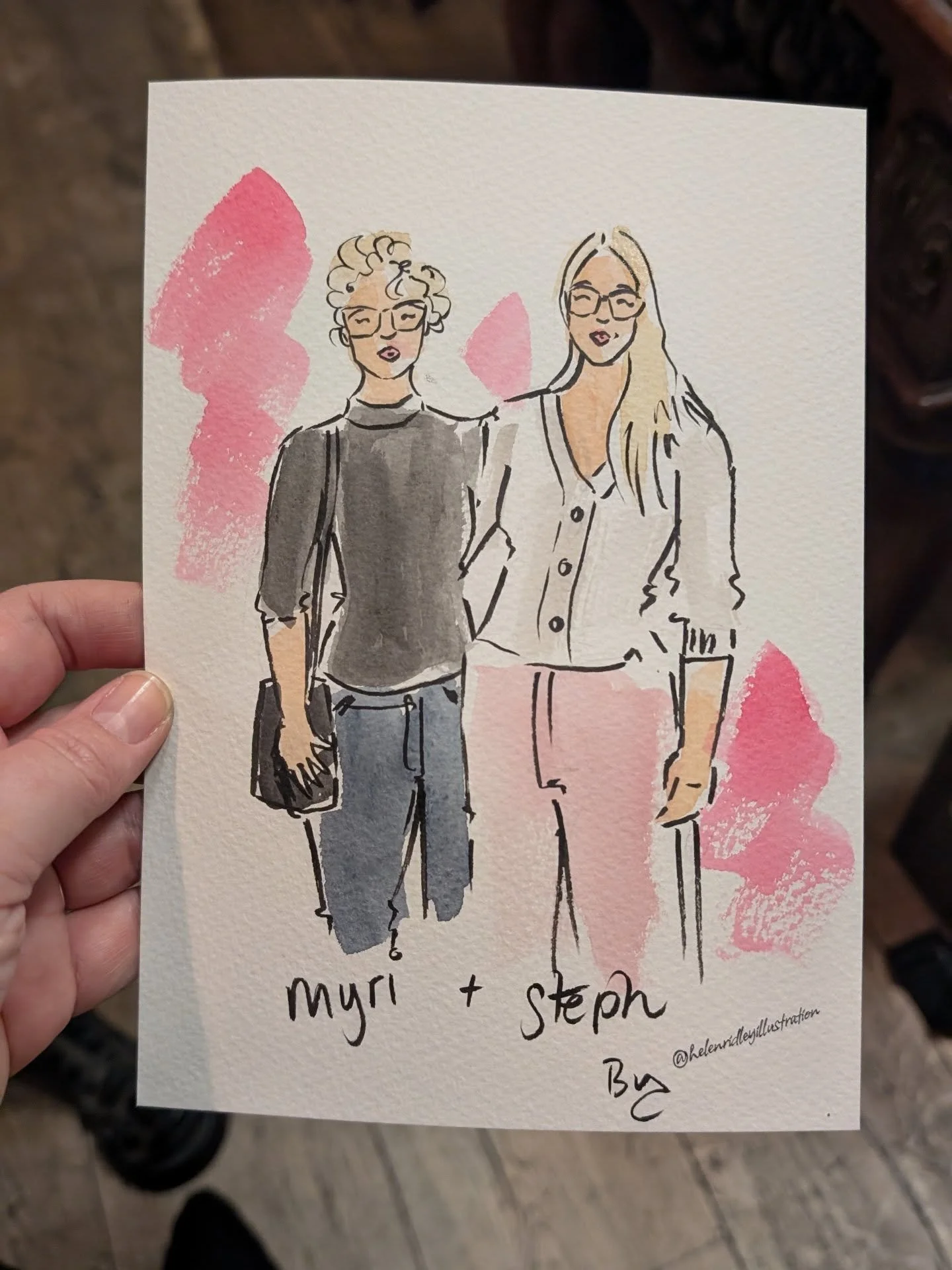 Yesterday I was invited to illustrate portraits at a networking event for Executive Assistants in the finance industry in London.

I really enjoyed the evening and loved painting everyone's portraits. 

It was a really unique way to create a talking 