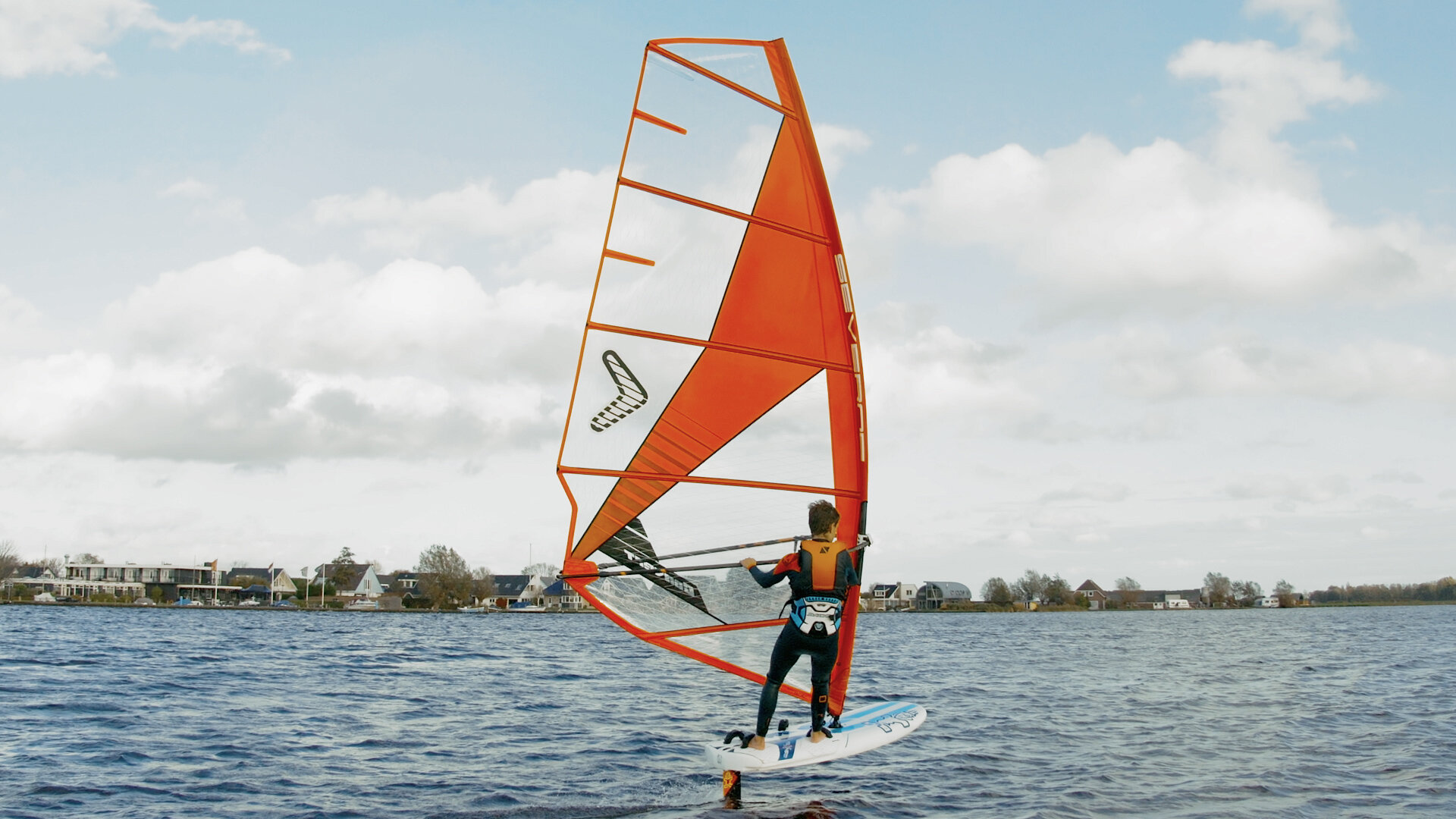 Foil experience — De Kaag Watersport Academy